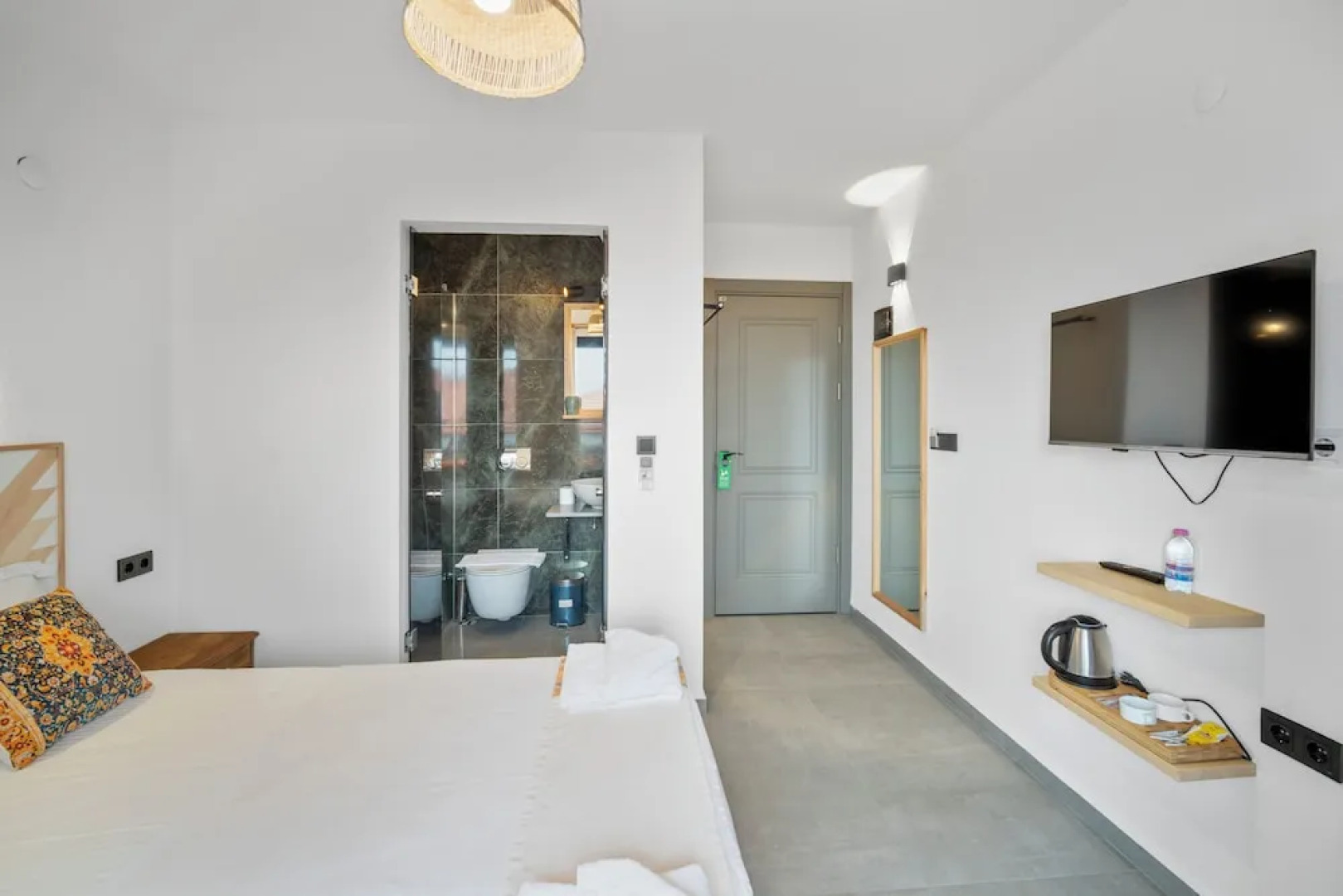 The Green Goose Hotel