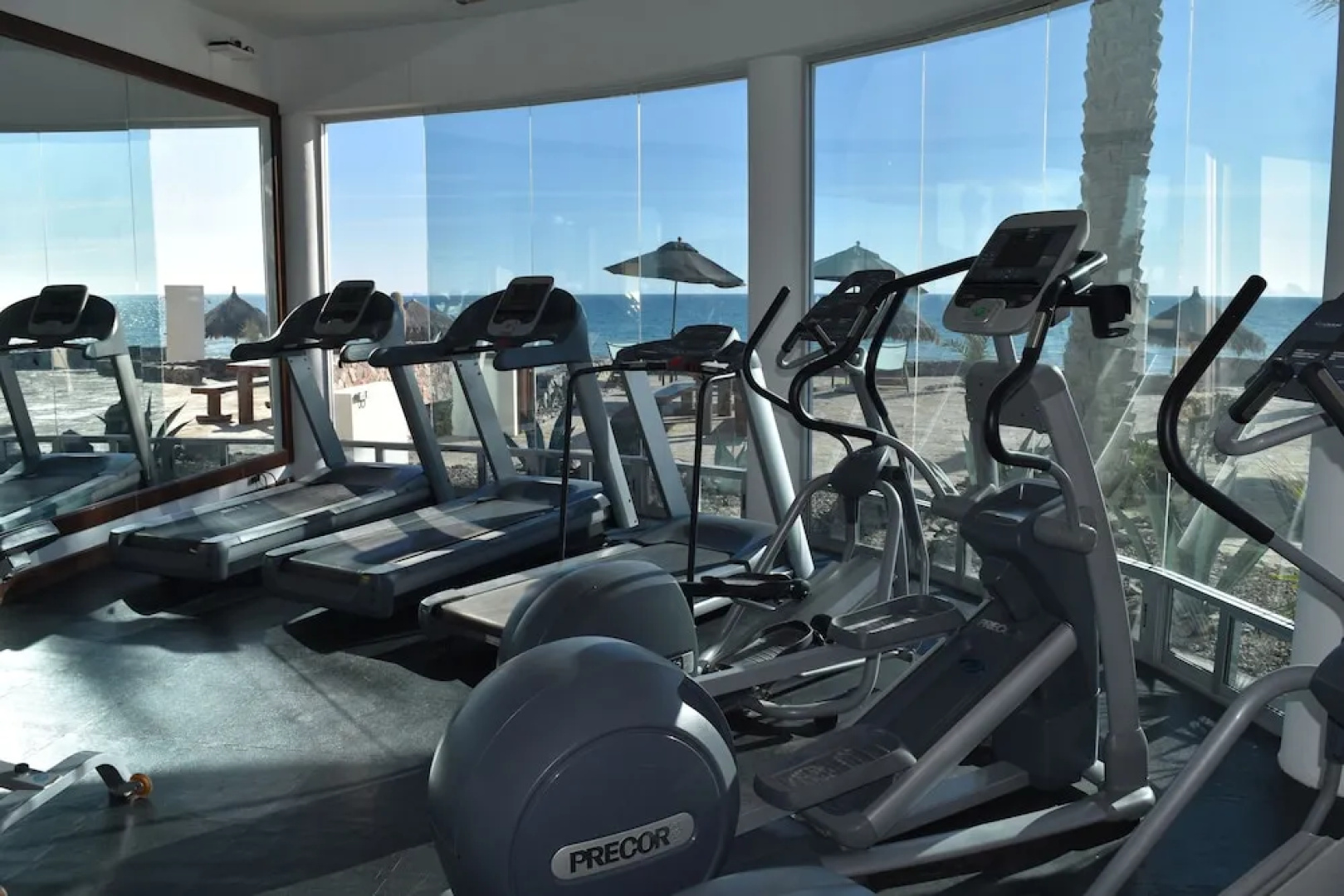 Luna Blanca Resort By Kivoya Vacation Rentals