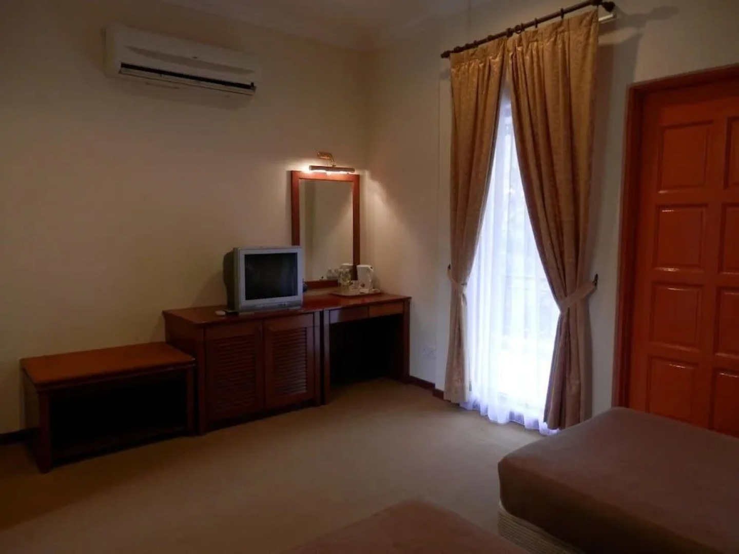 Felda Residence Tekam