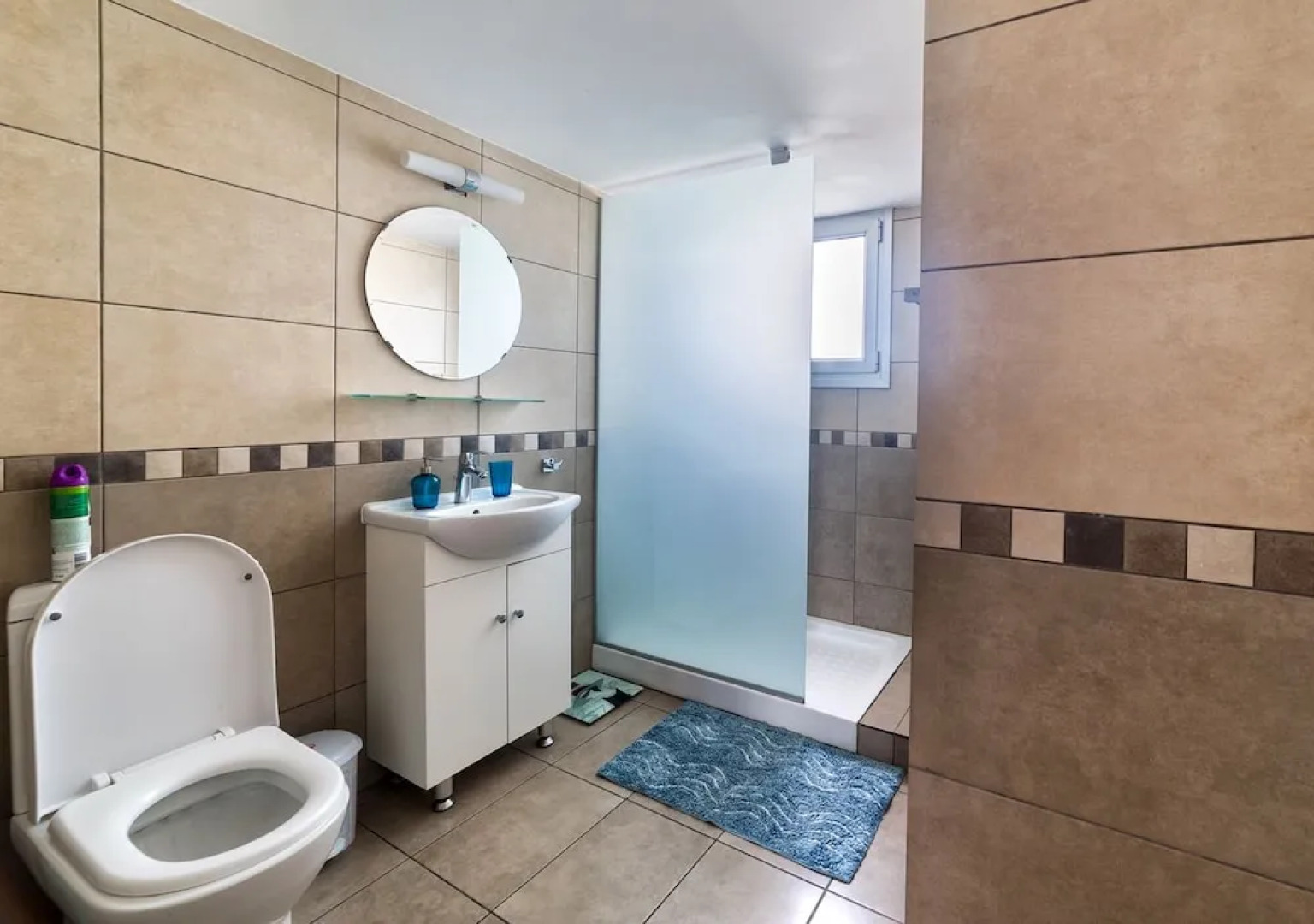 Pebble Beach Holiday Apartments