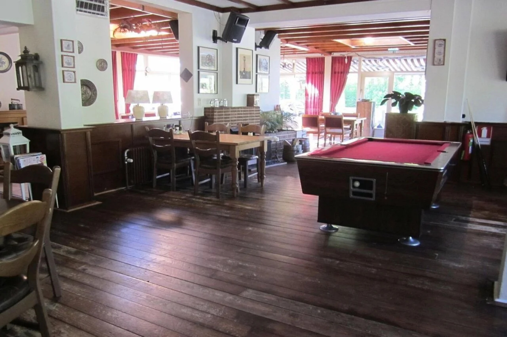 Hotel and Restaurant van Saaze