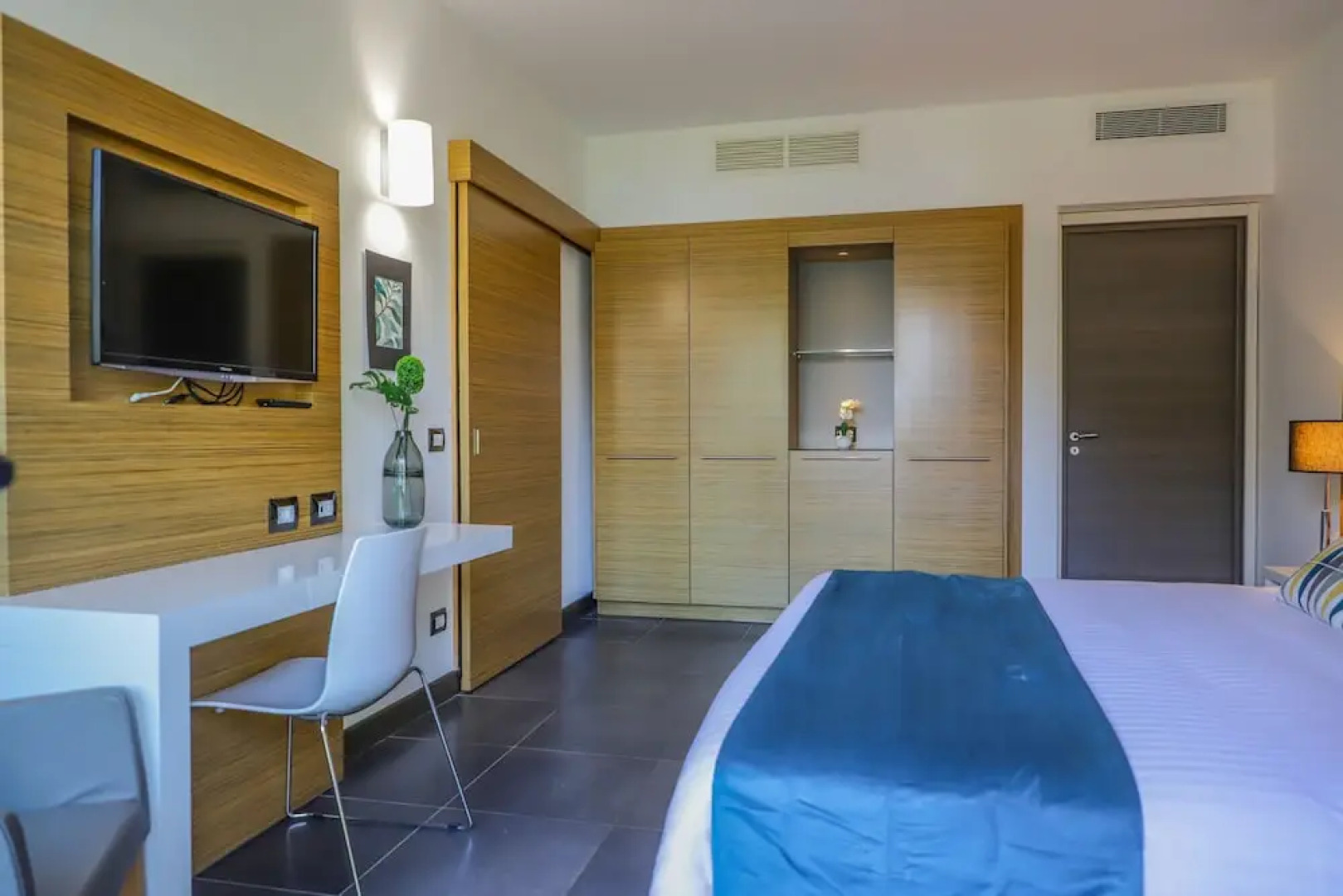 Hotel Restaurant San Lucianu