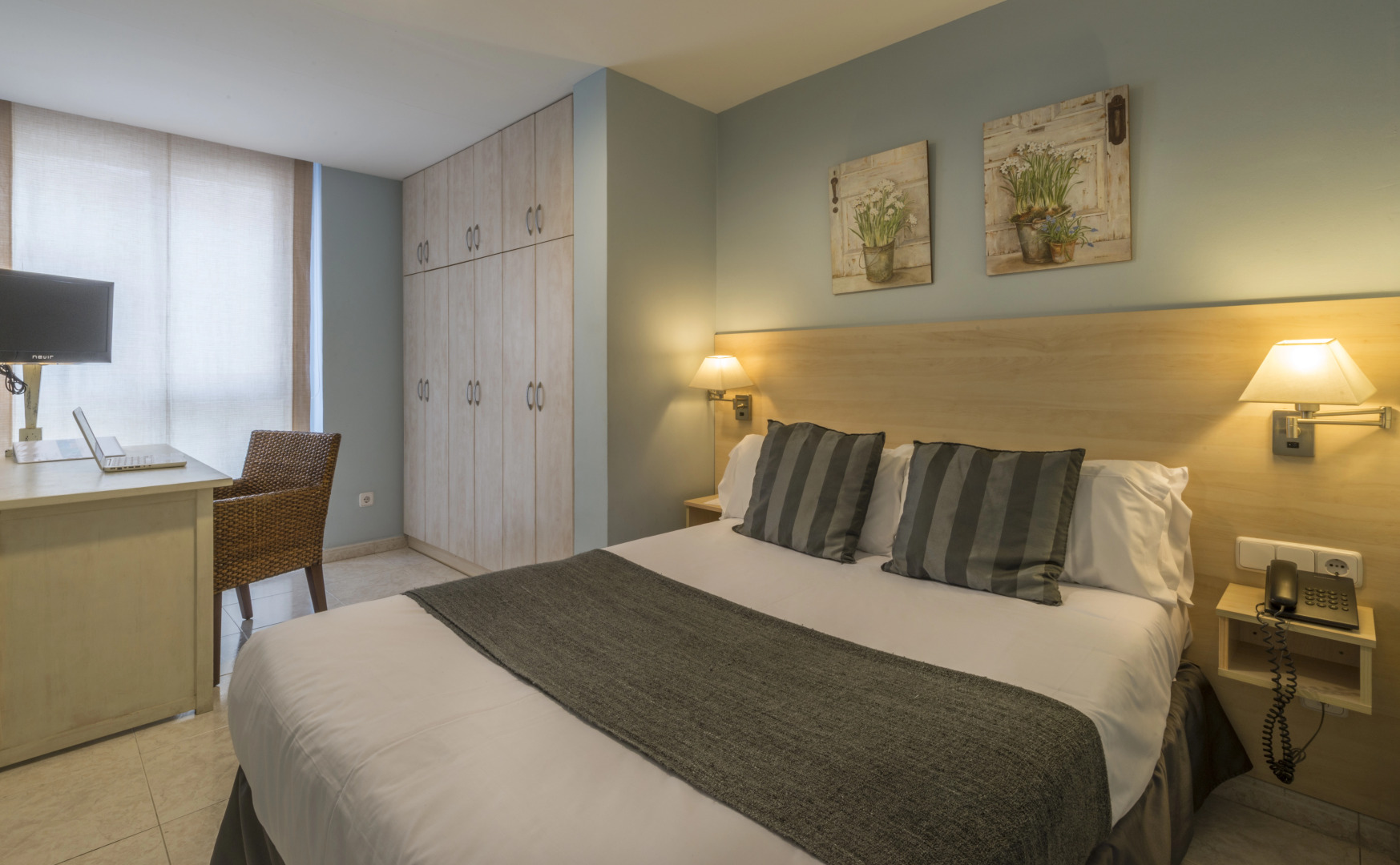 Alexandra Aparthotel BenstarHotelGroup