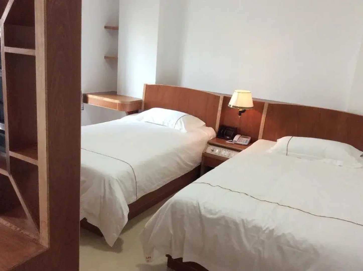 Zhanjiang Nanzhu International Business Hotel