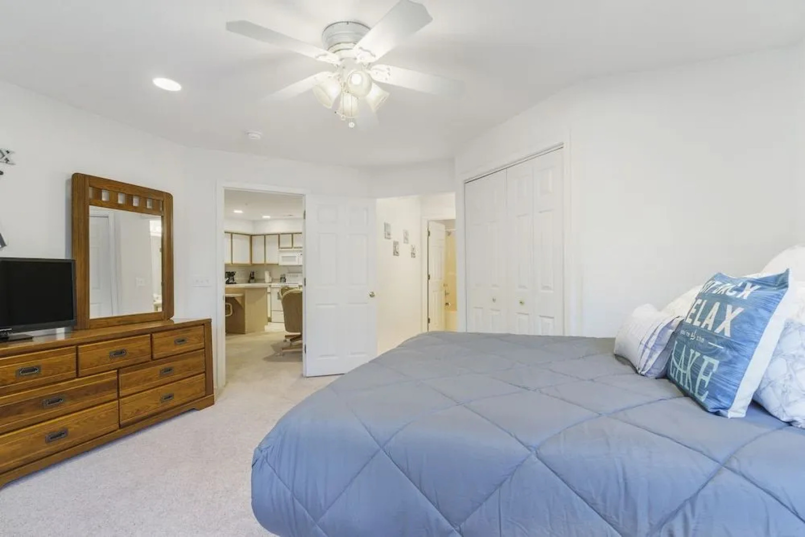 Boatin & Floatin on Table Rock Lake in the Ozarks!