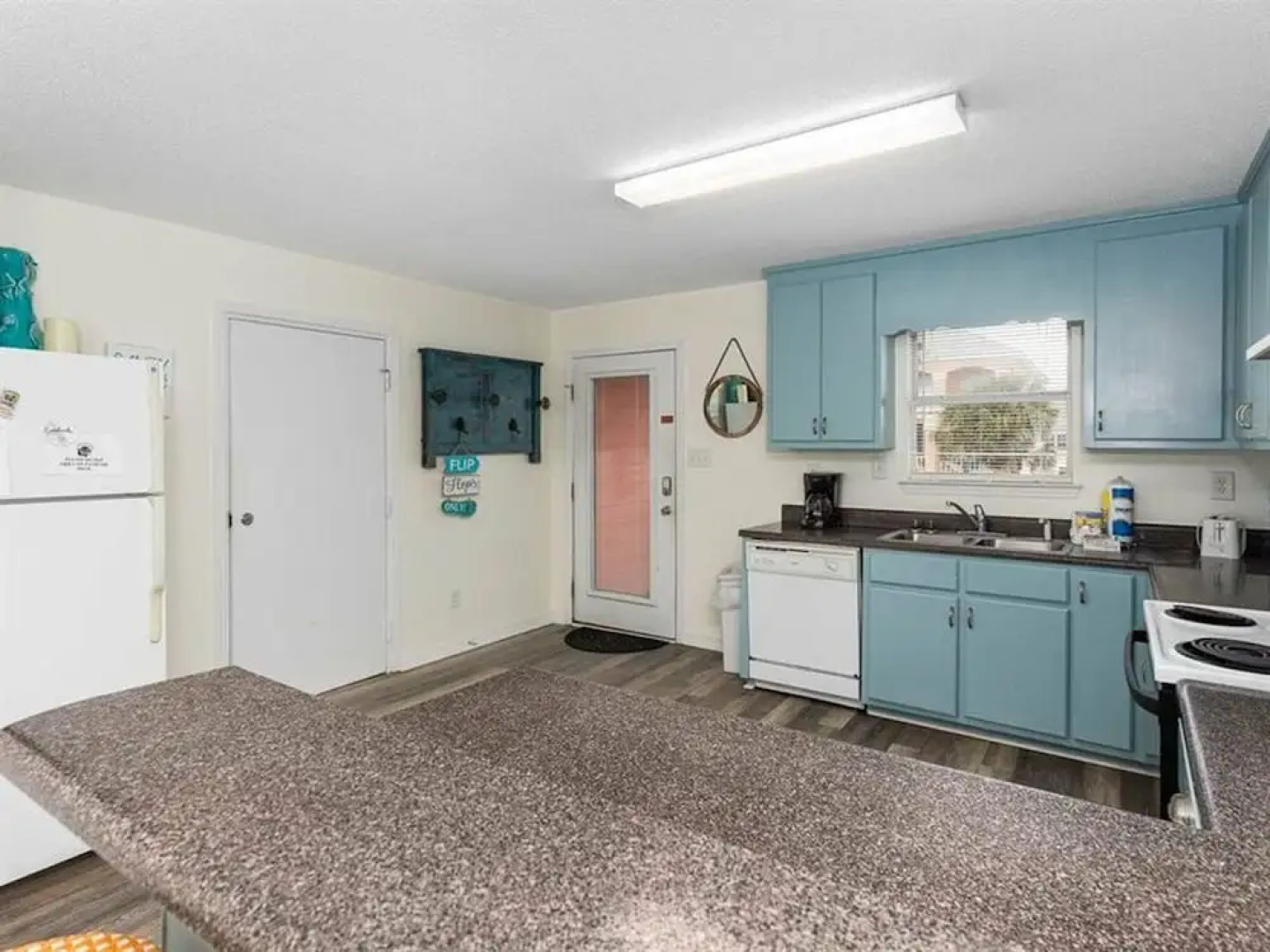 Sand Days East by Meyer Vacation Rentals