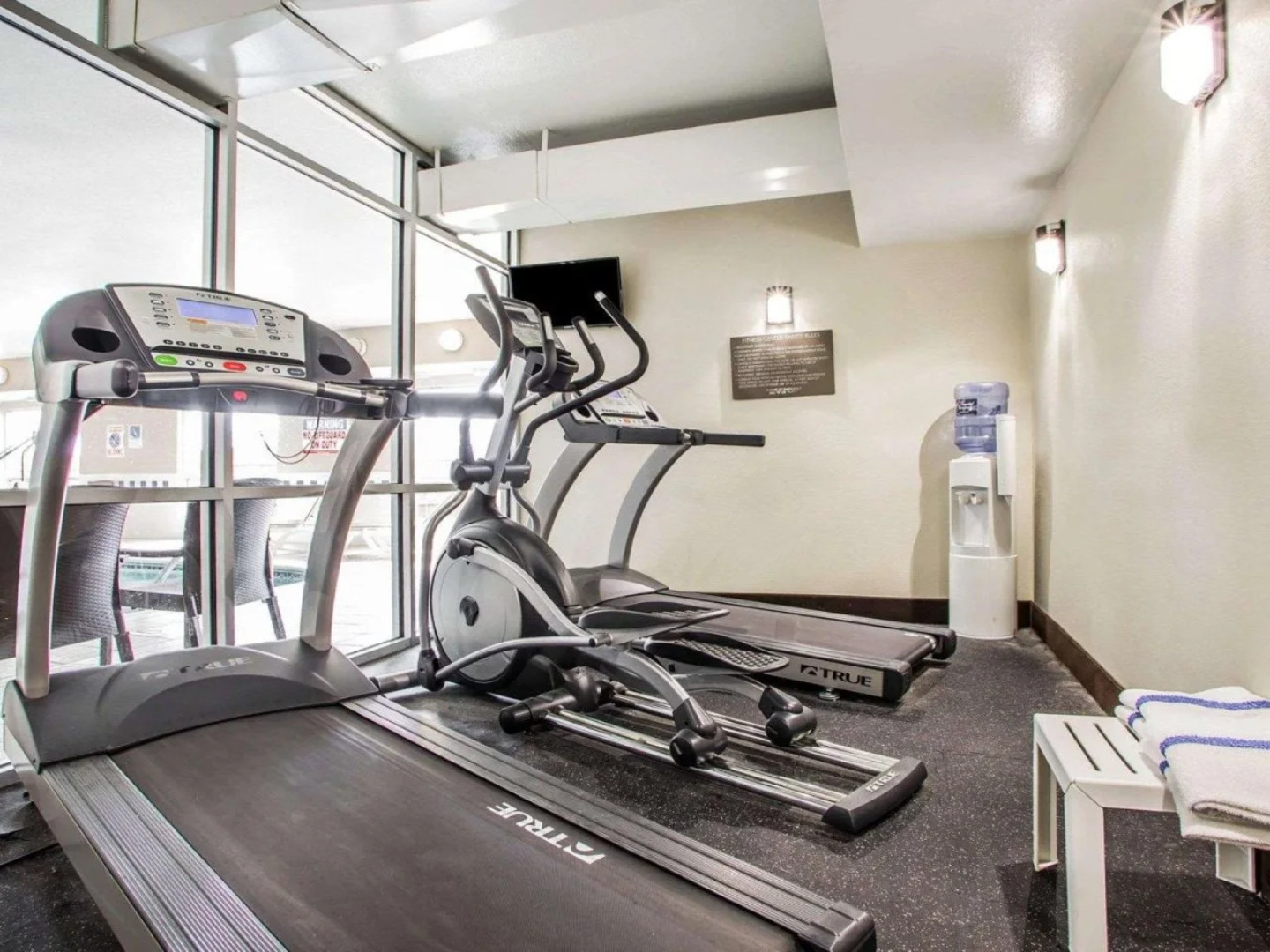 Comfort Inn & Suites Waterloo - Cedar Falls