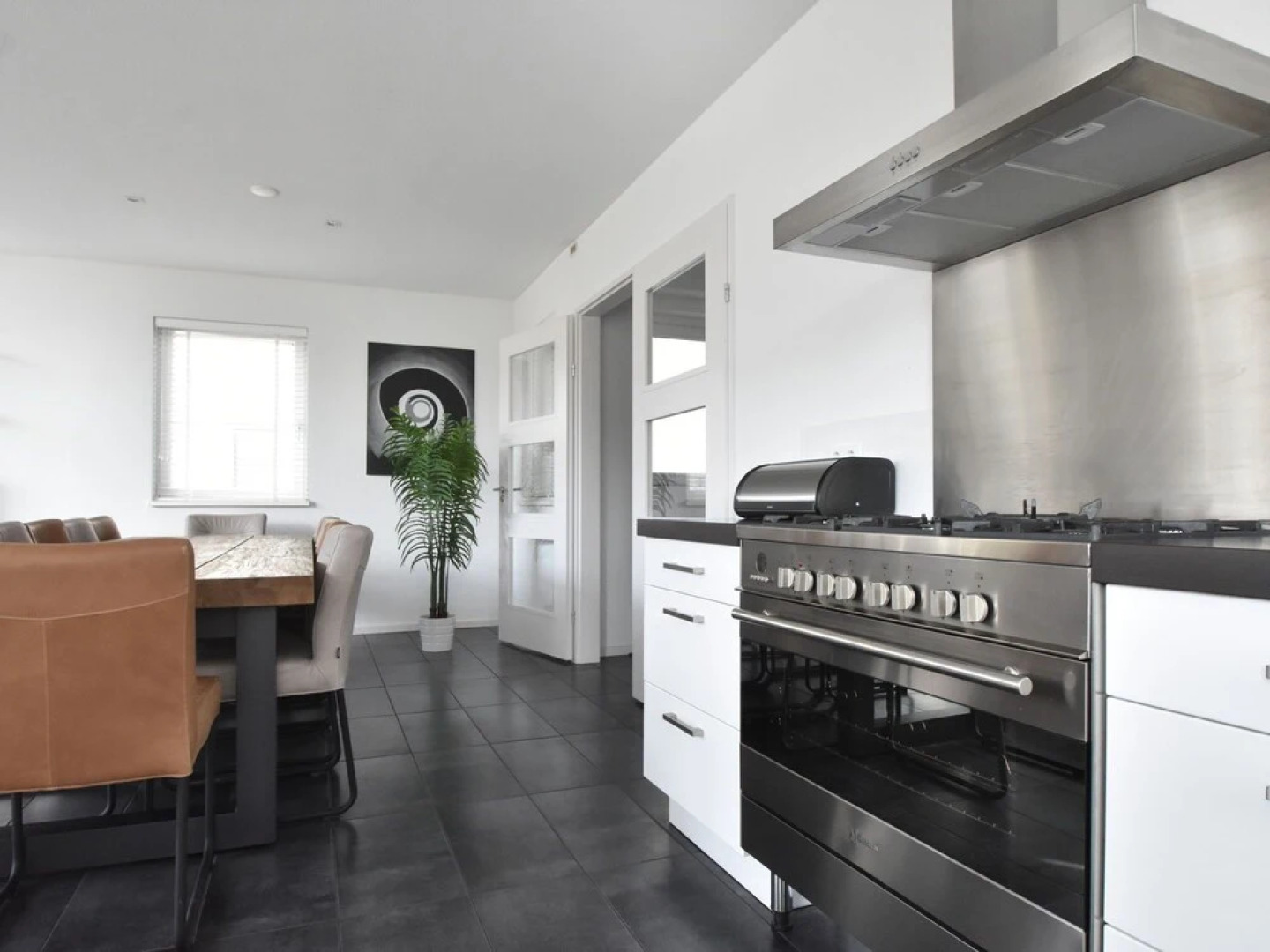 Modern Villa with Jacuzzi and Sauna in Harderwijk Flevoland