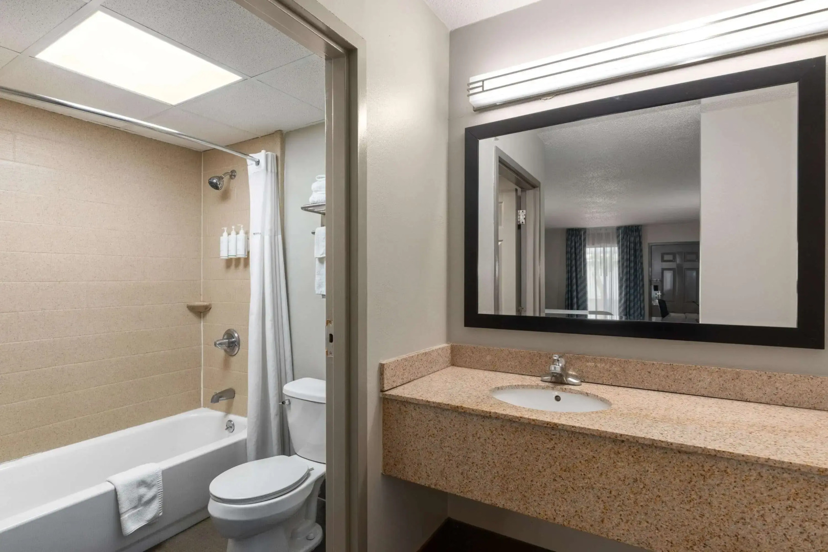 Days Inn by Wyndham Oak Grove/Ft. Campbell