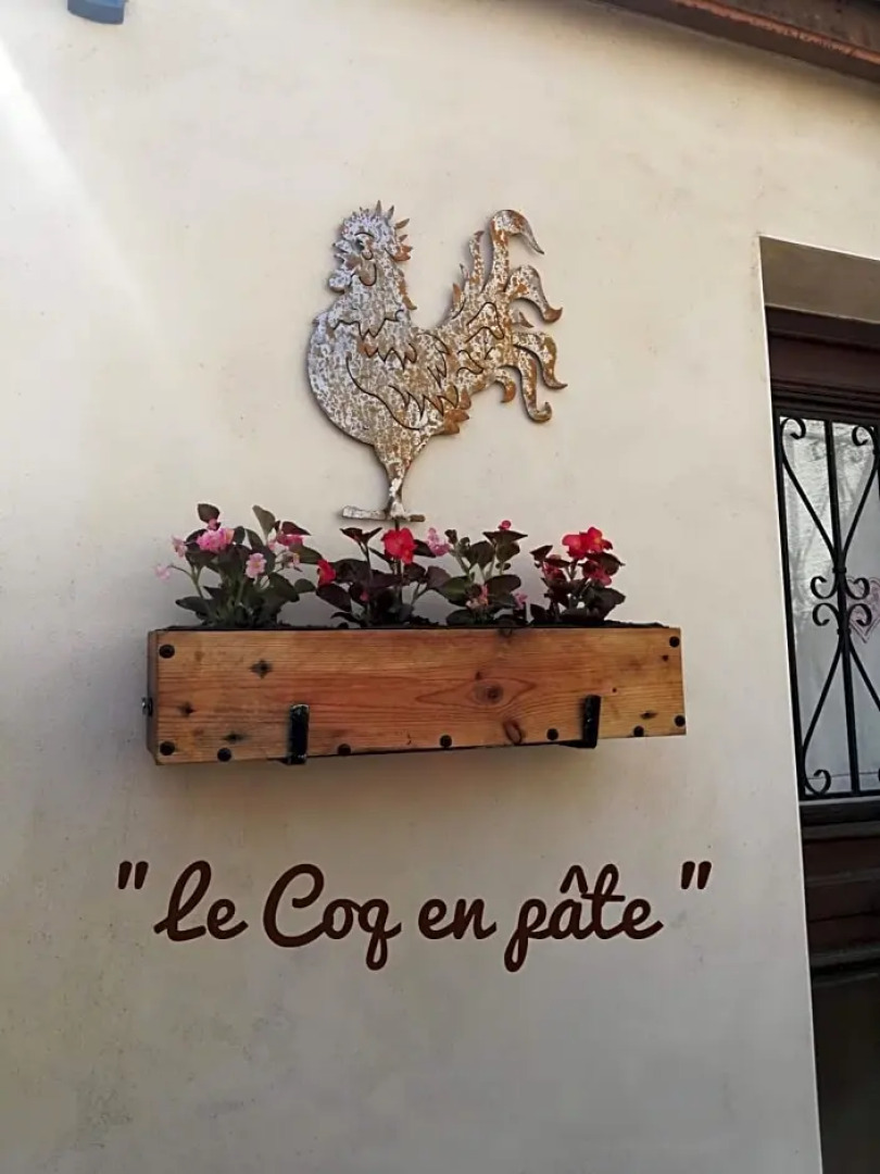Le Coq en pâte