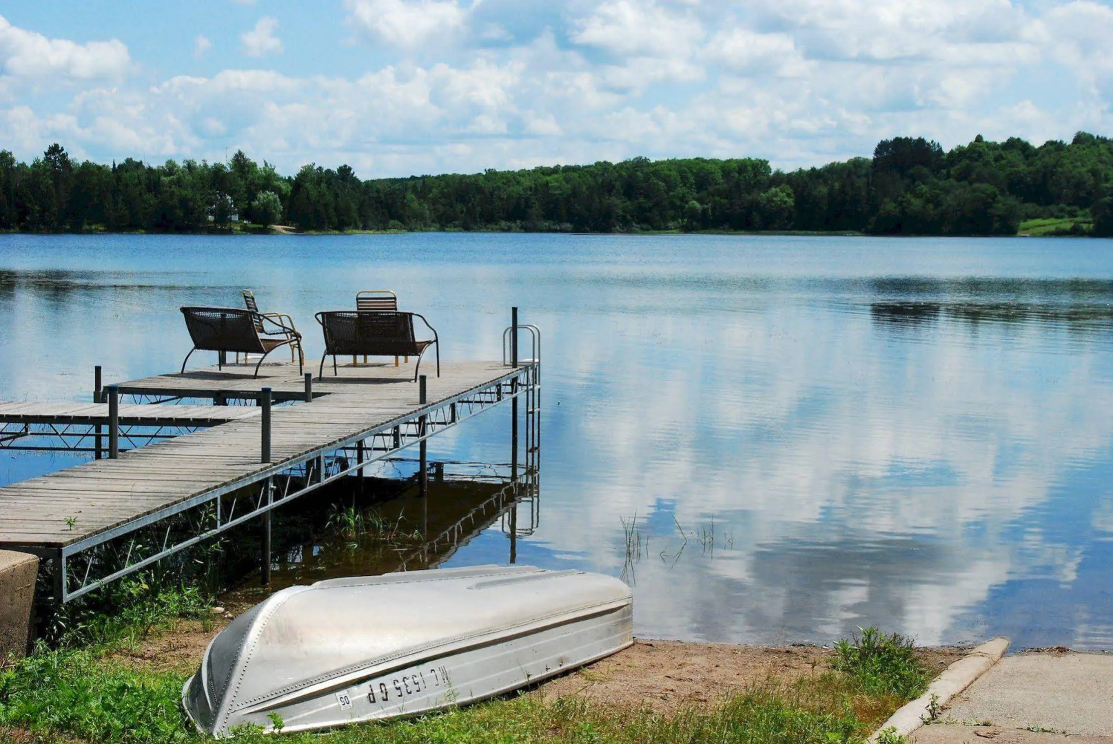 Lakeshore Motel Ice Lake