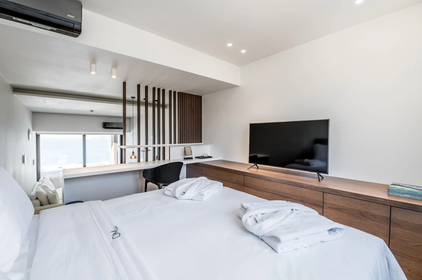 GM Luxury Suites & Spa