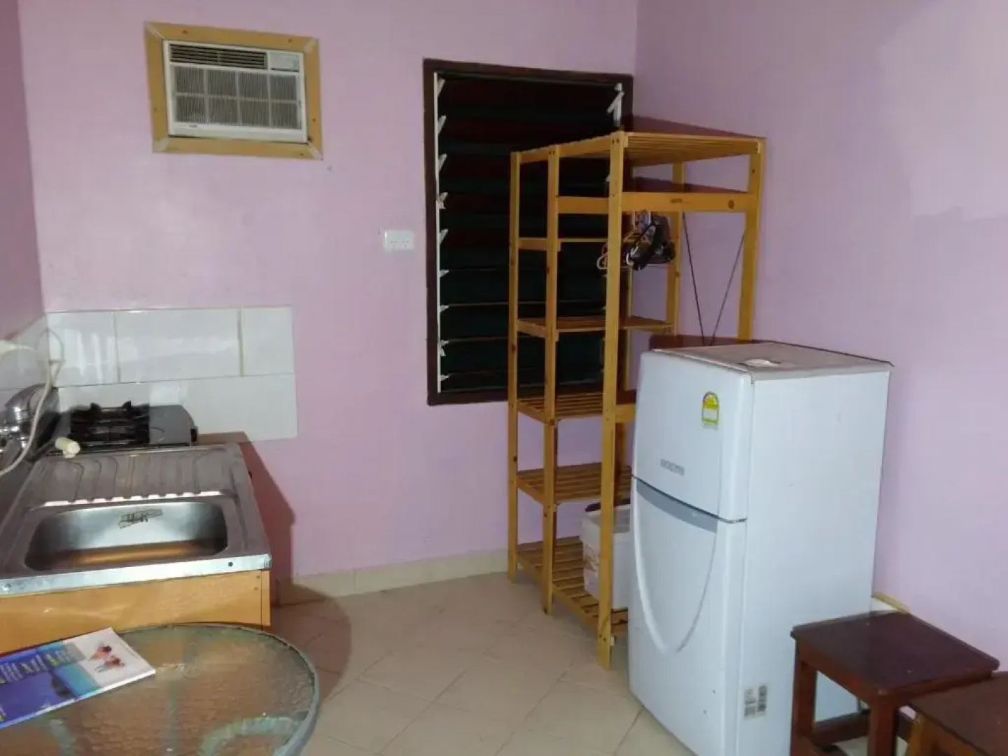 Bluepango Guest House - Hostel