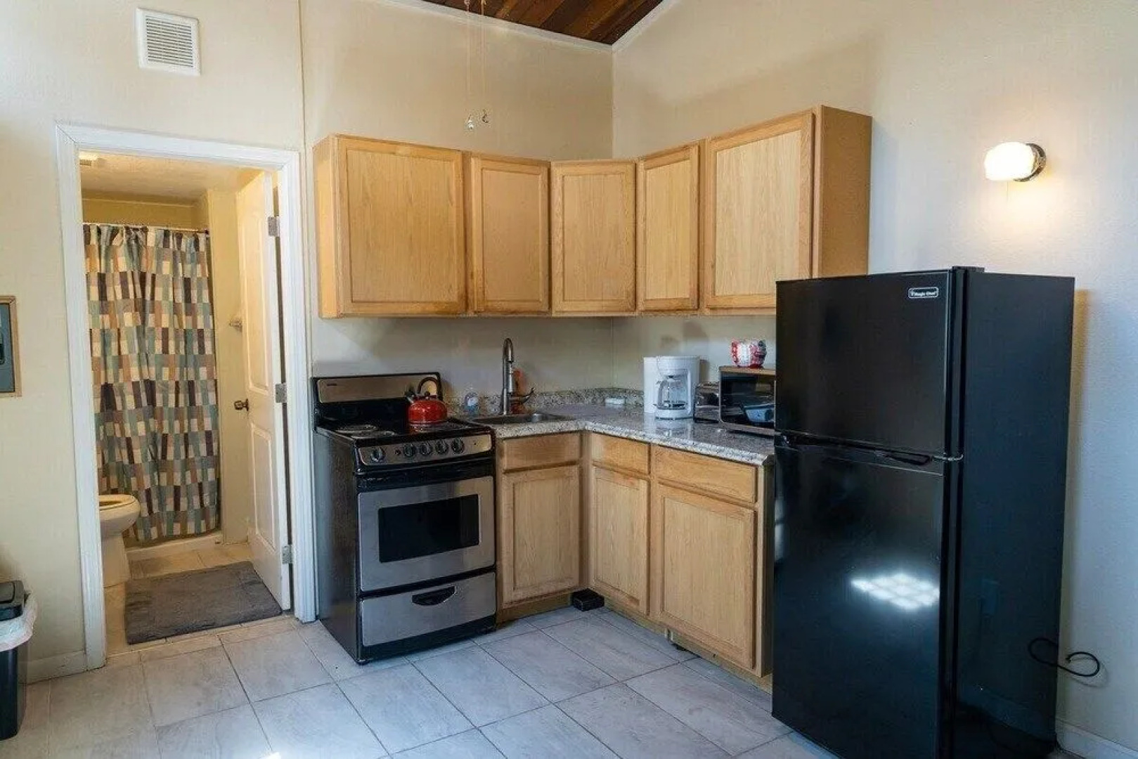 Cozy Studio in Concord, Near Bart