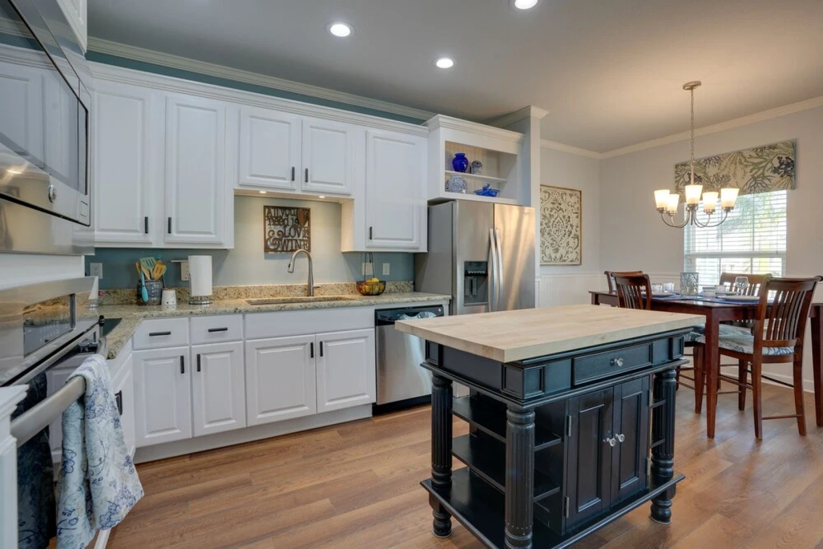 Fort Myers Home Near Sanibel Island Causeway