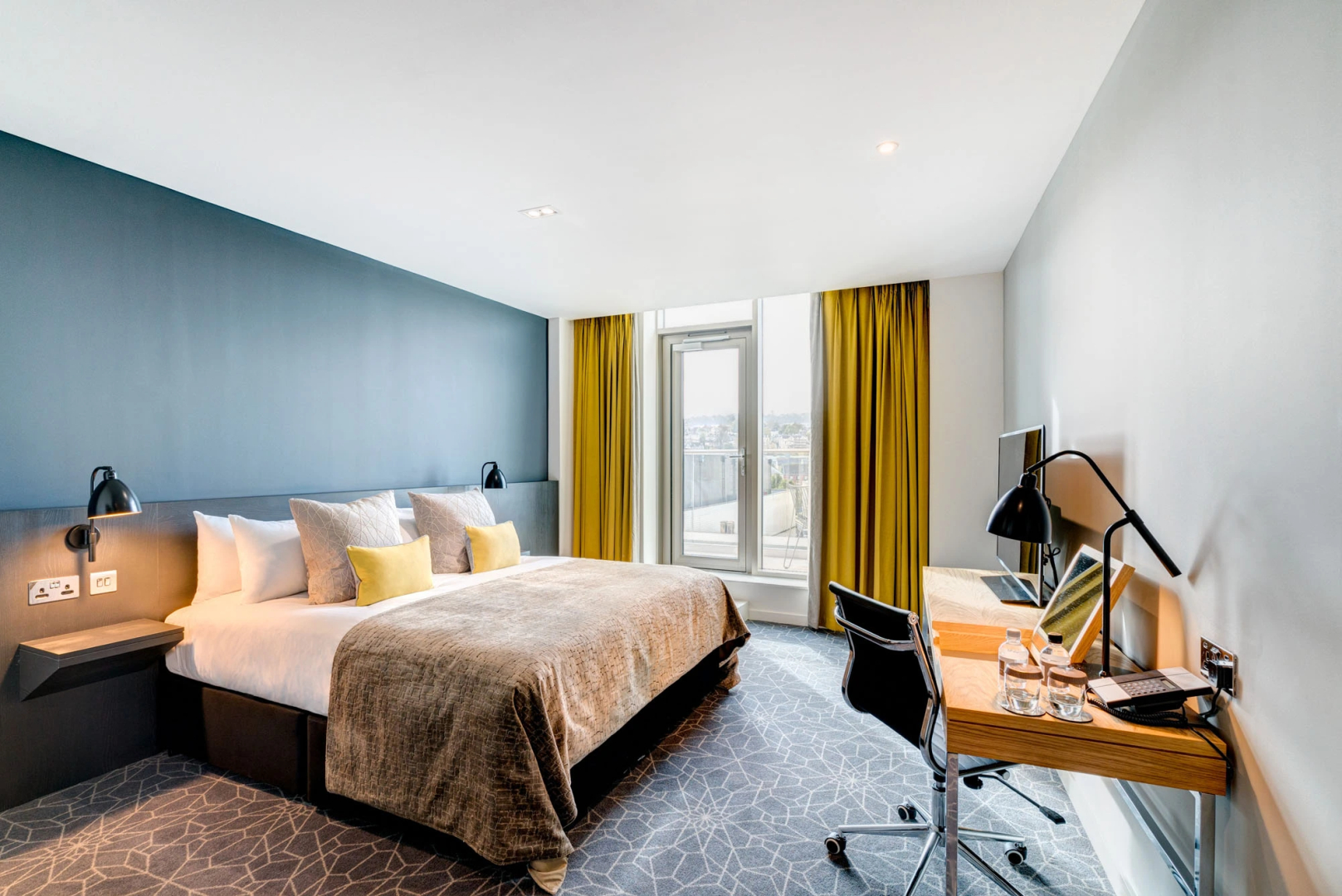 Apex City of Bath Hotel