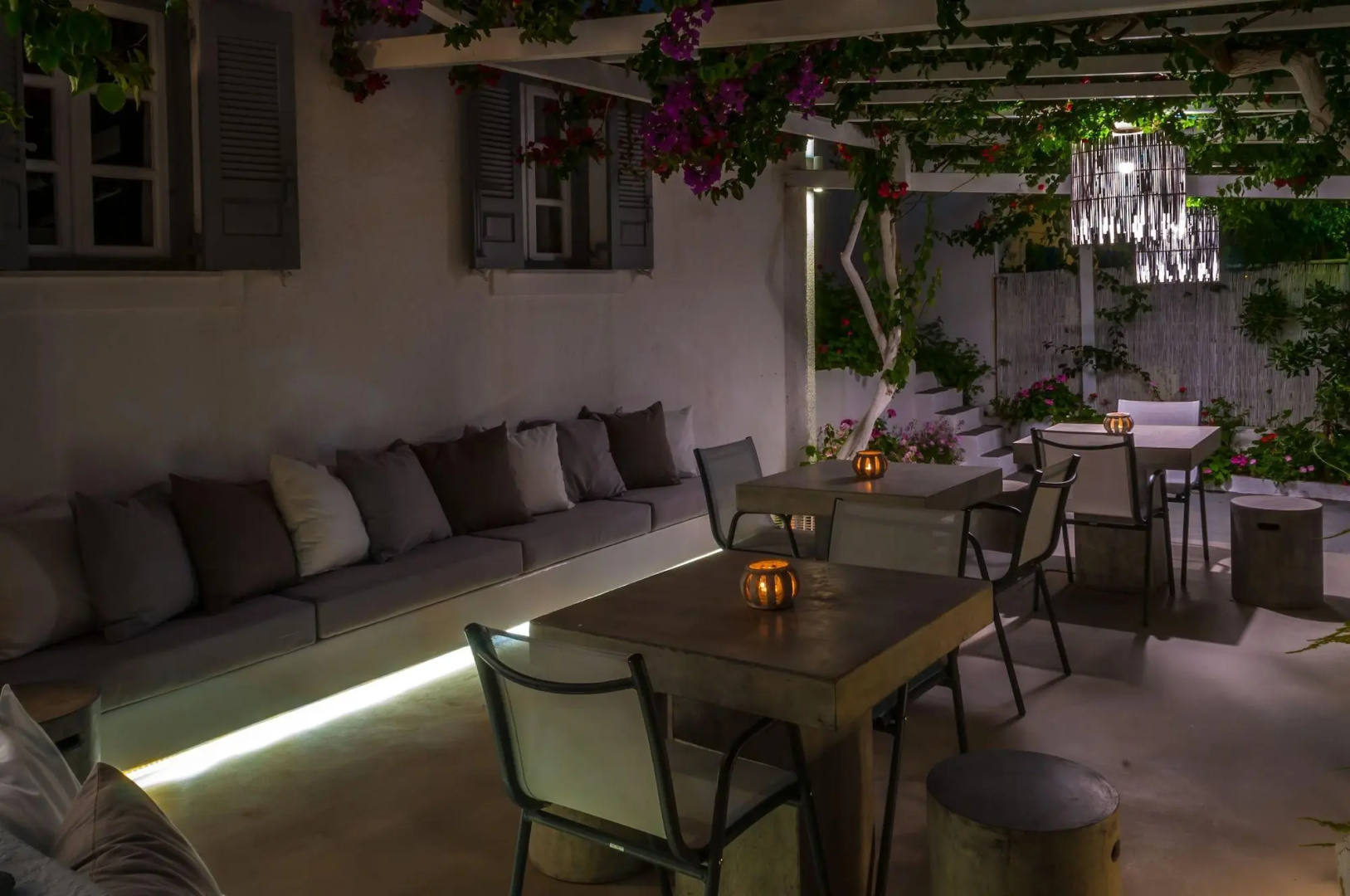 Milos Bay Suites