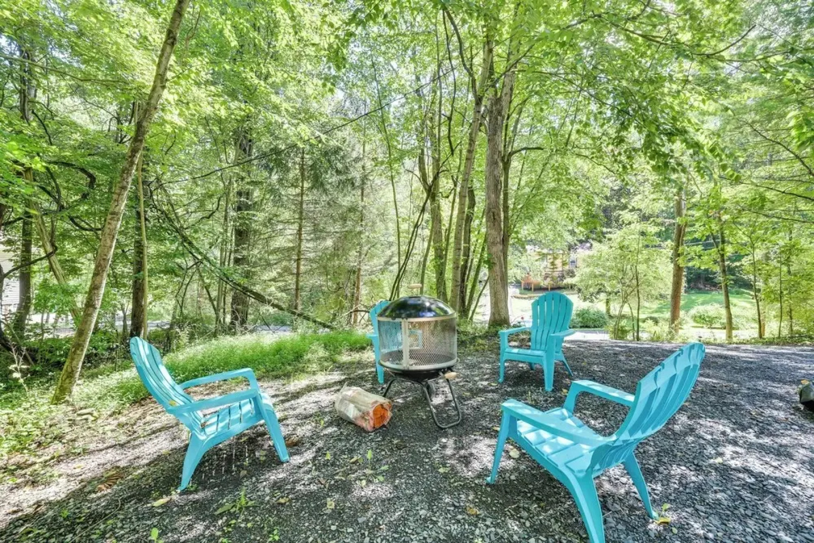 Quiet East Stroudsburg Home w/ Grill & Fireplace!