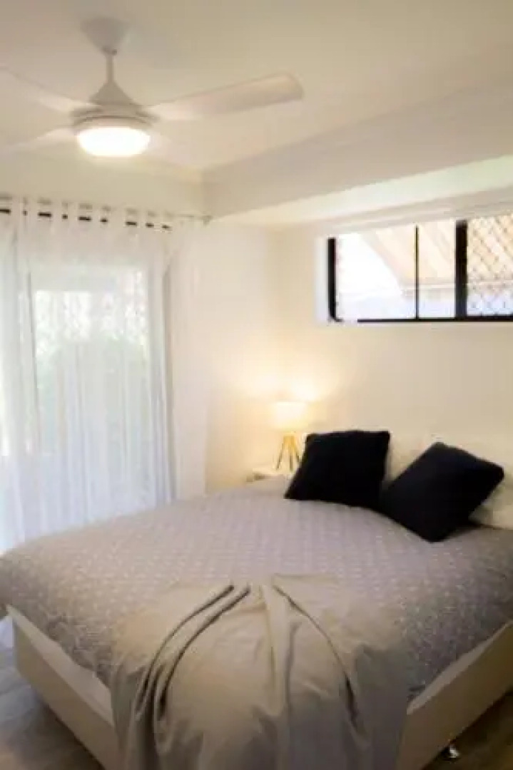 Wellington Parade 1/15a, Shelly Beach, Caloundra