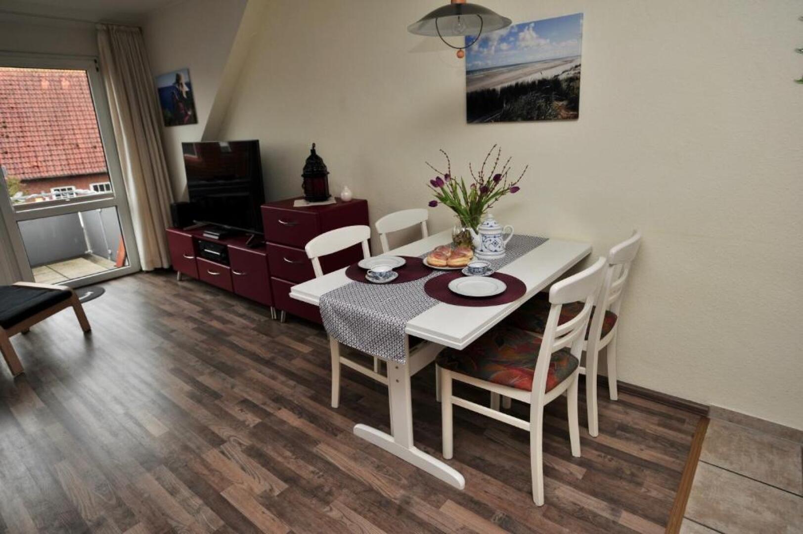 FeWo Mara (OG) - 1000m vom Nordseestrand Harlesiel