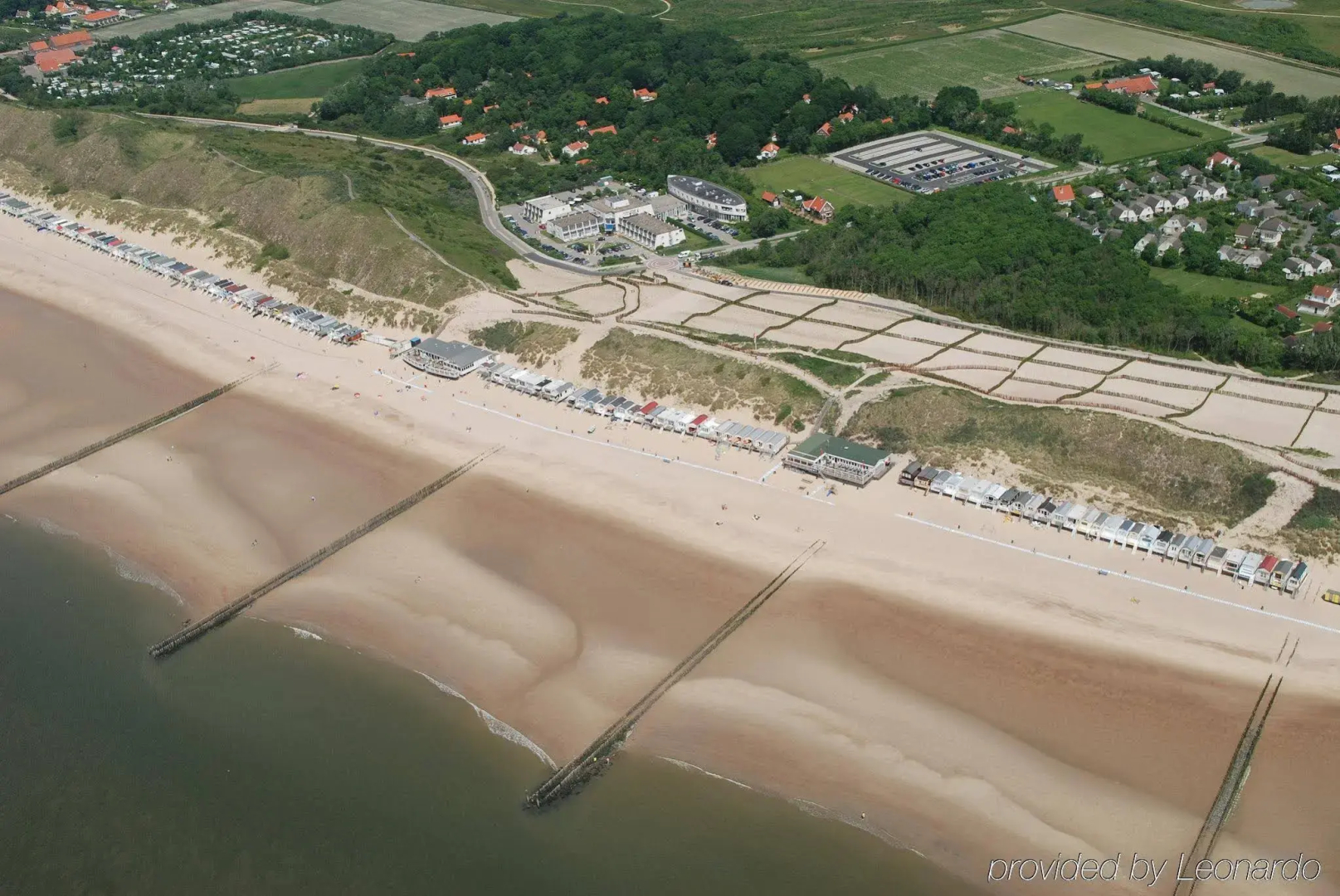 Strandhotel Westduin