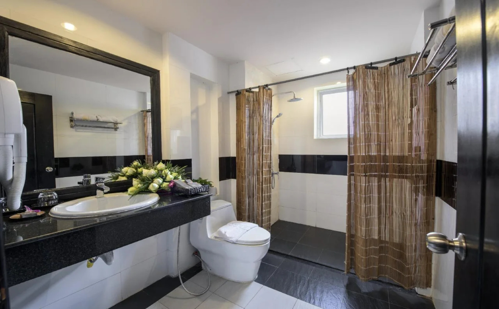 The Mekong Dragon Boutique Hotel