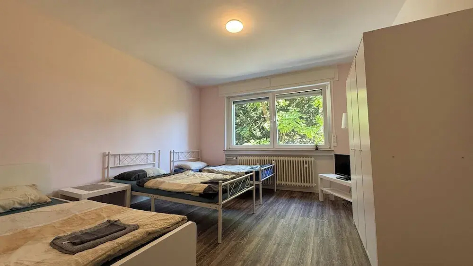 Three Bedroom Comfort Apartment Maintal