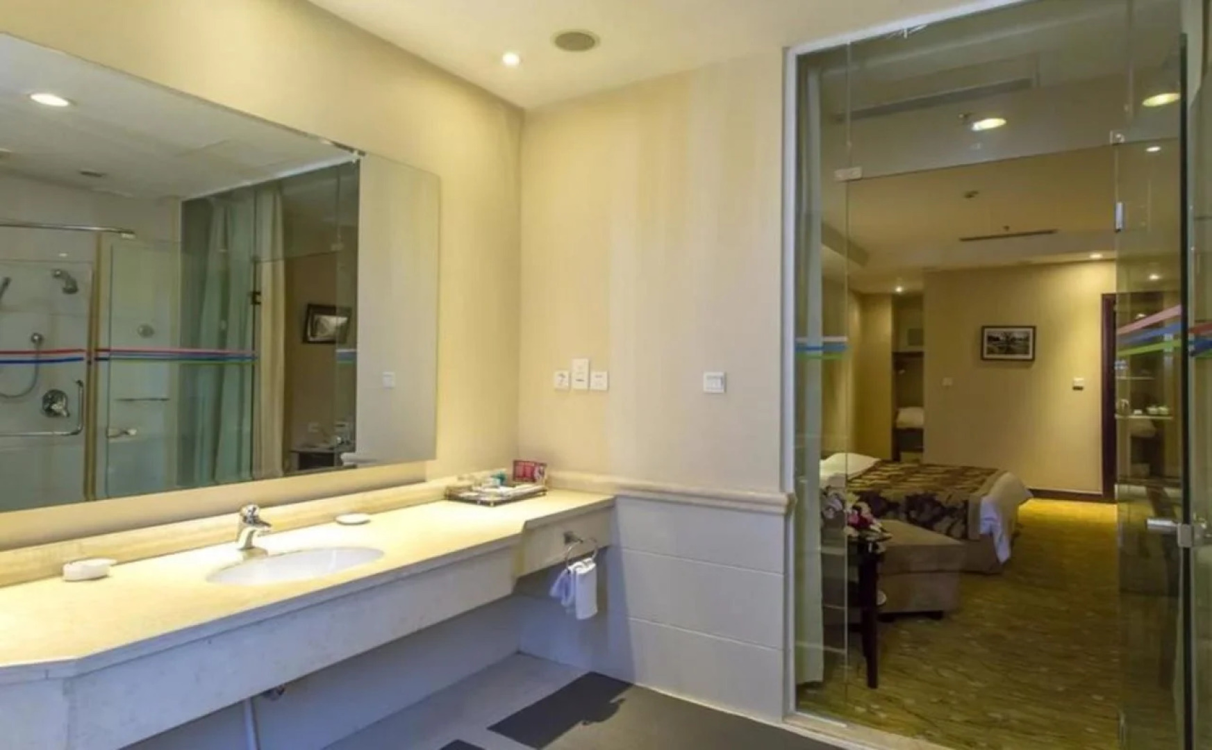 Enjoying International Hotel