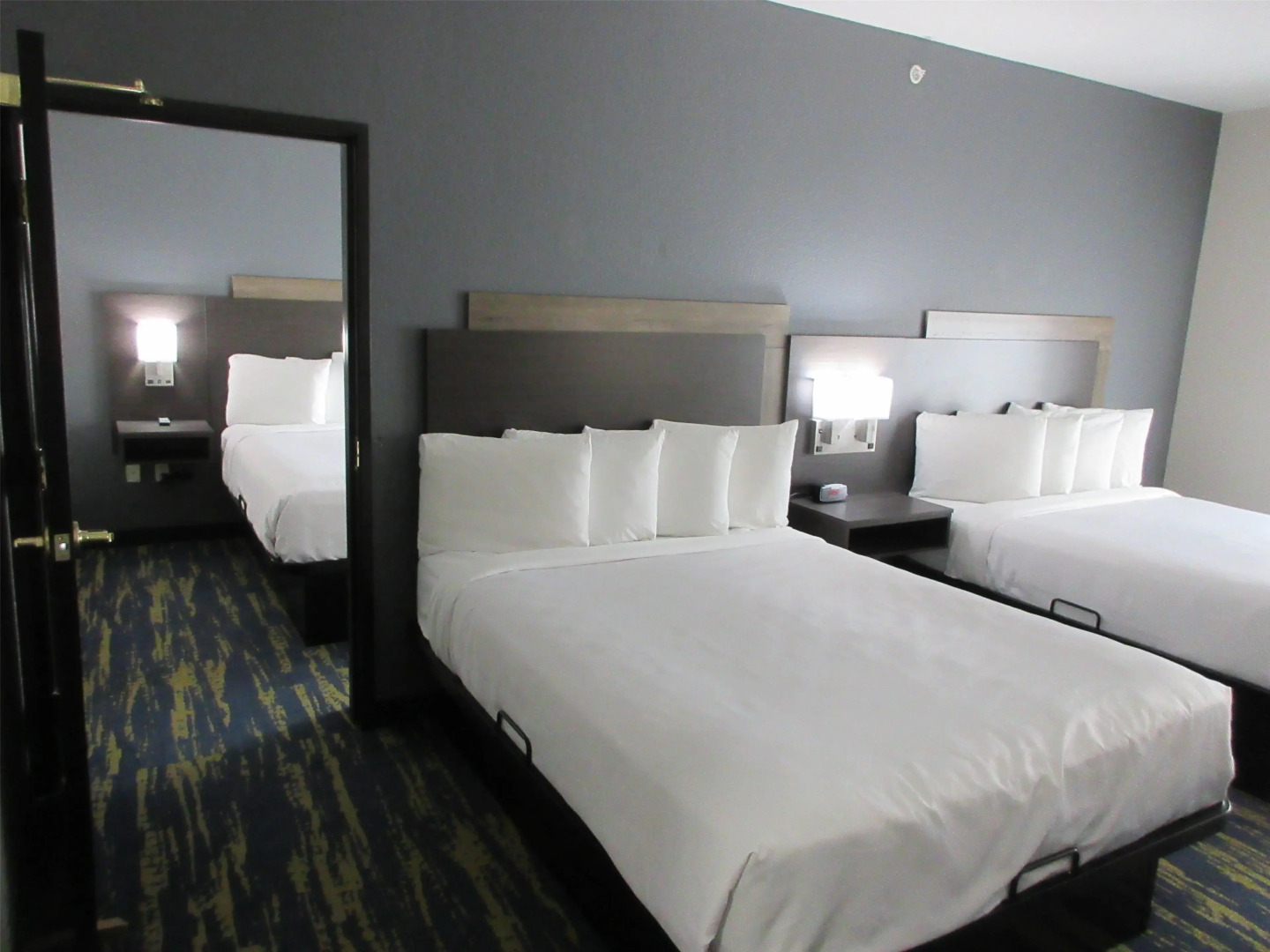 Best Western Sea World/Lackland AFB NW Hotel & Suites