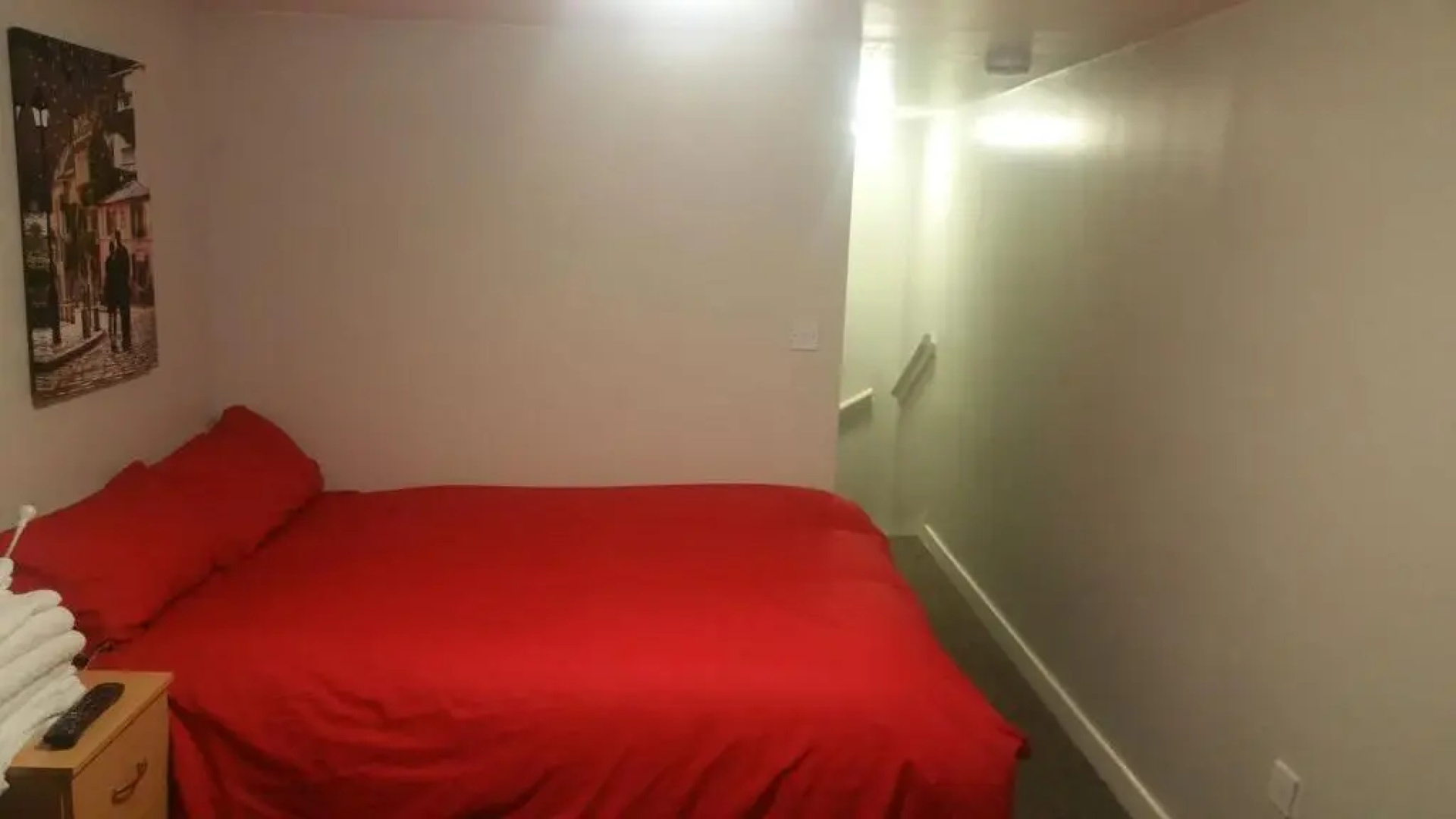 Lower Cathedral Road Apartment