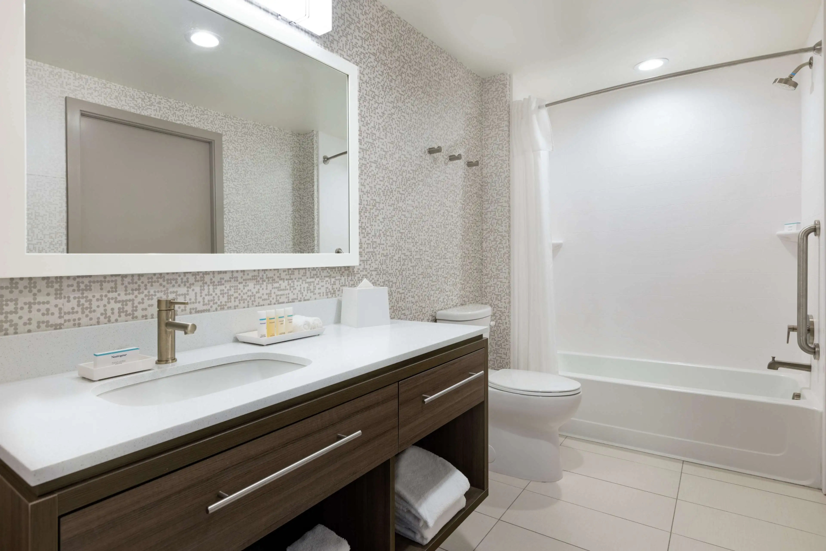 Home2 Suites by Hilton New Brunswick, NJ