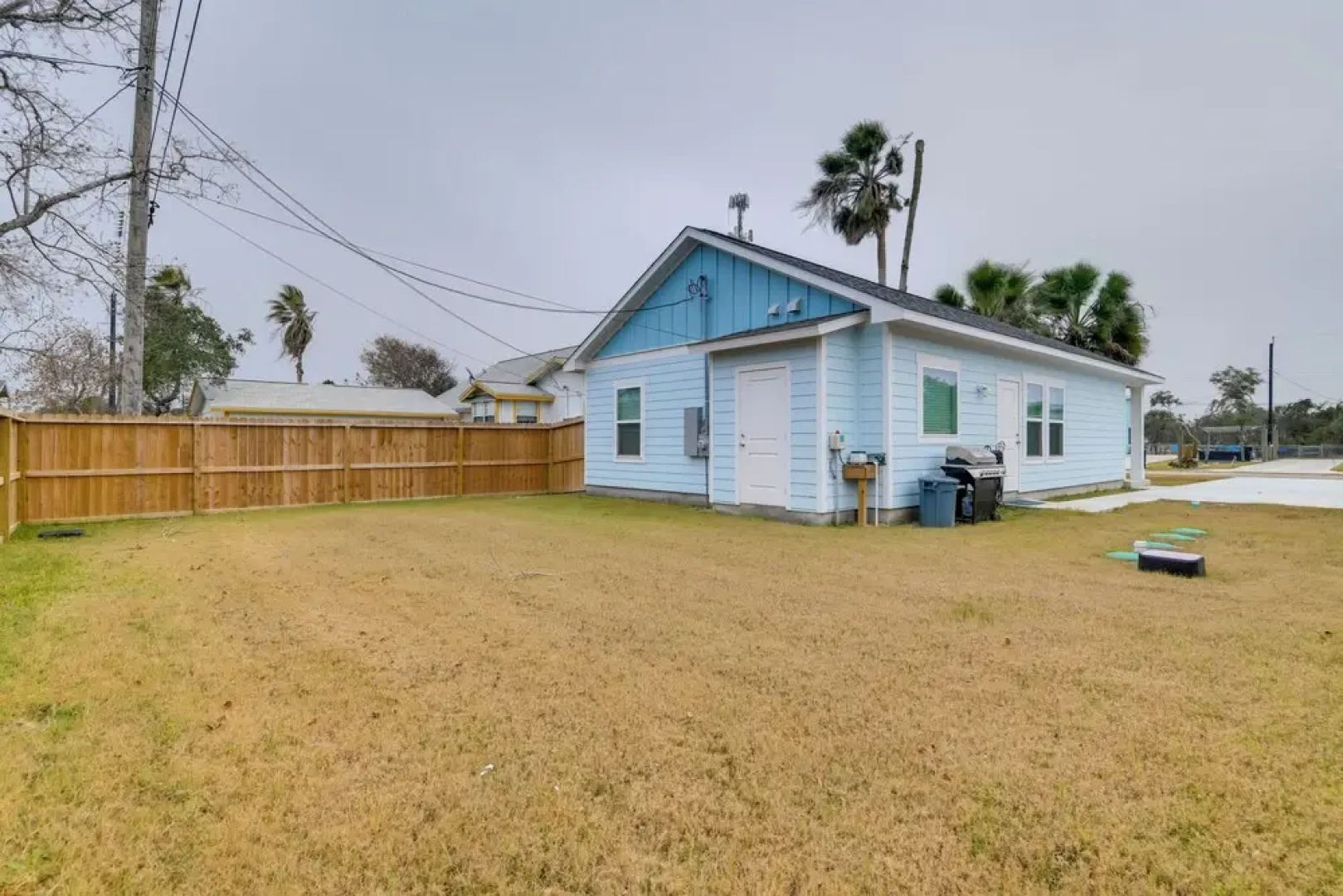 Cozy Rockport Vacation Rental Near Fishing!