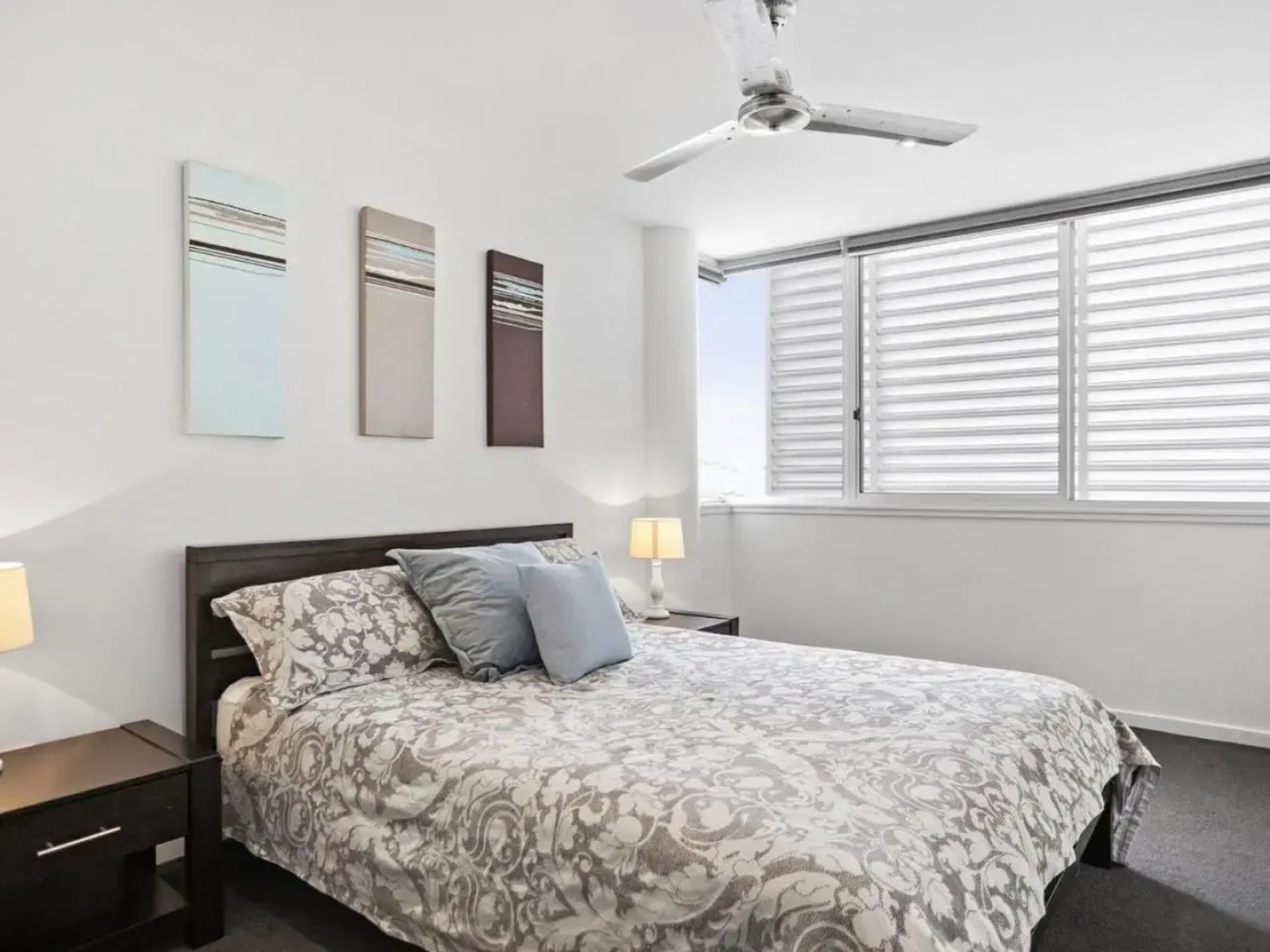 Unit 2 18 OAK STREET