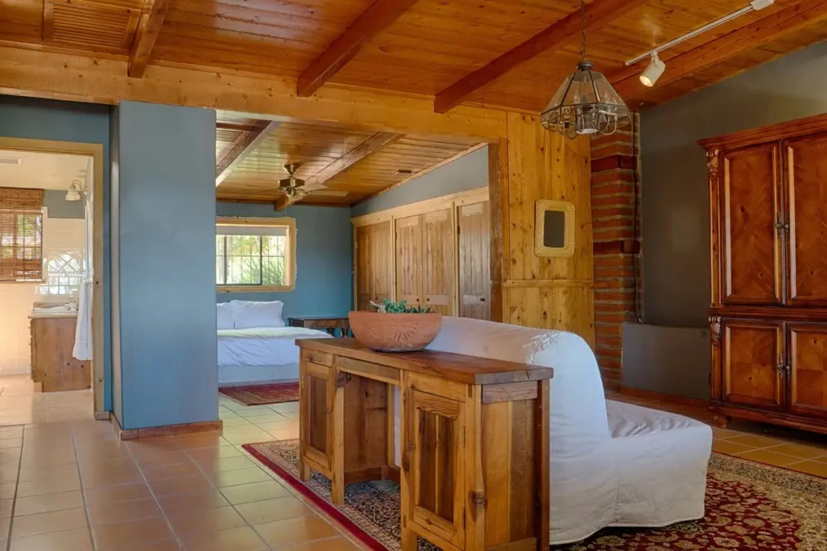 NextDoor at Dos Cabezas