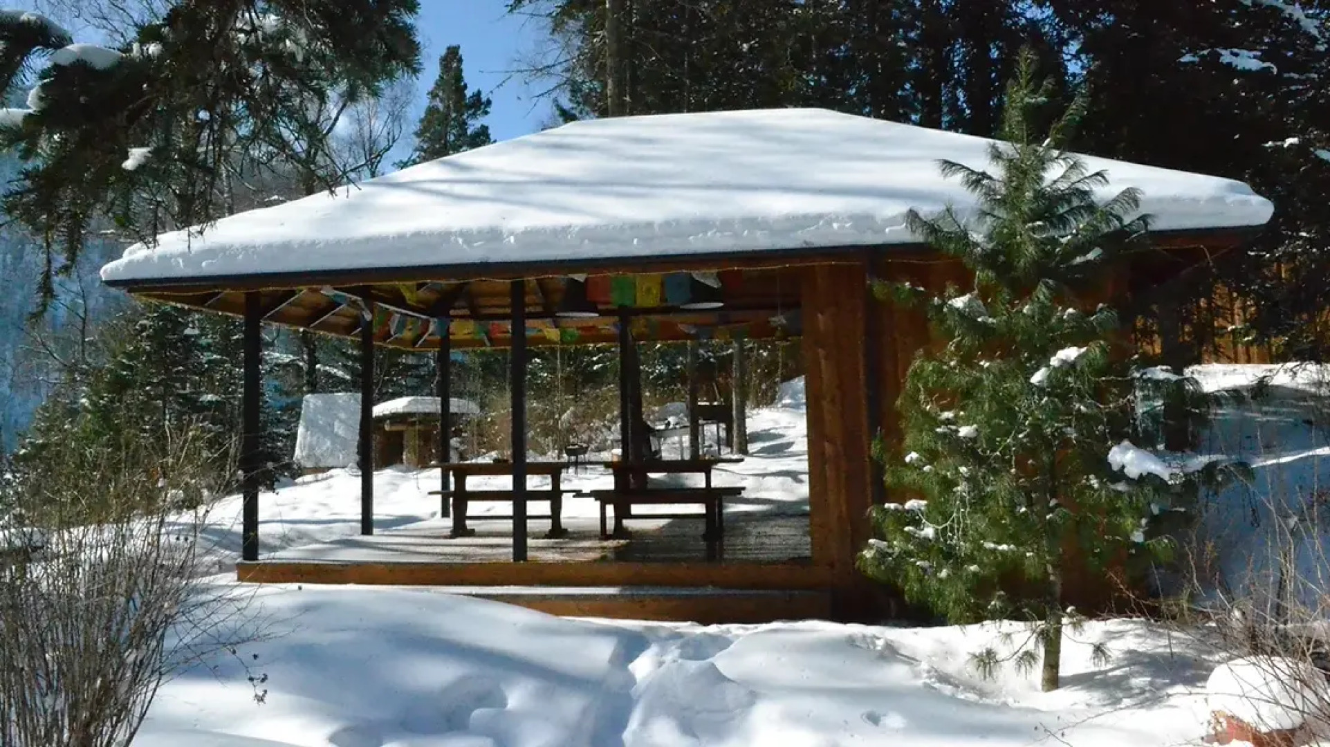 Золотая Бухта