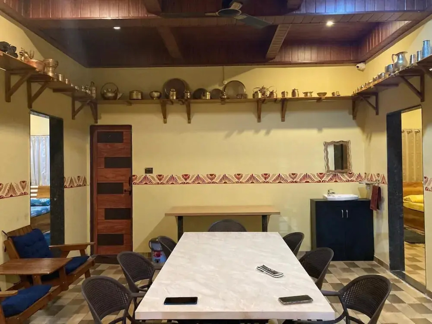 Aabancha Wada By Joy Suites