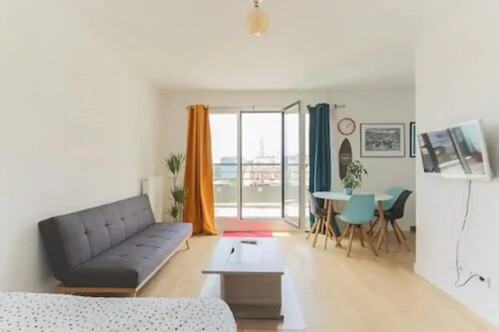 Beautiful Apartment With Terrace