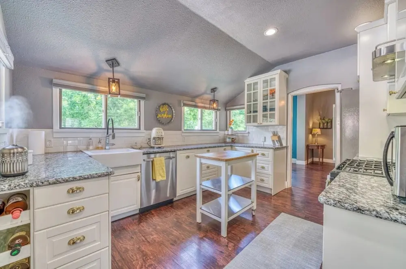 Walk to Dtwn: Colorful Cañon City Home w/ Grill!