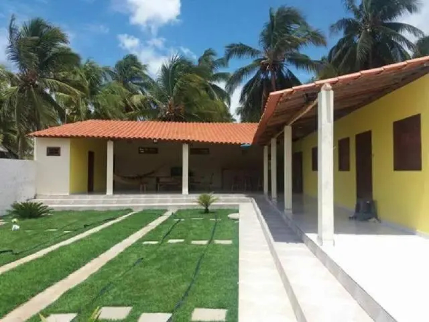 CASA DE PRAIA NO MIAI DE CIMA, CORURIPE 90 metros da praia