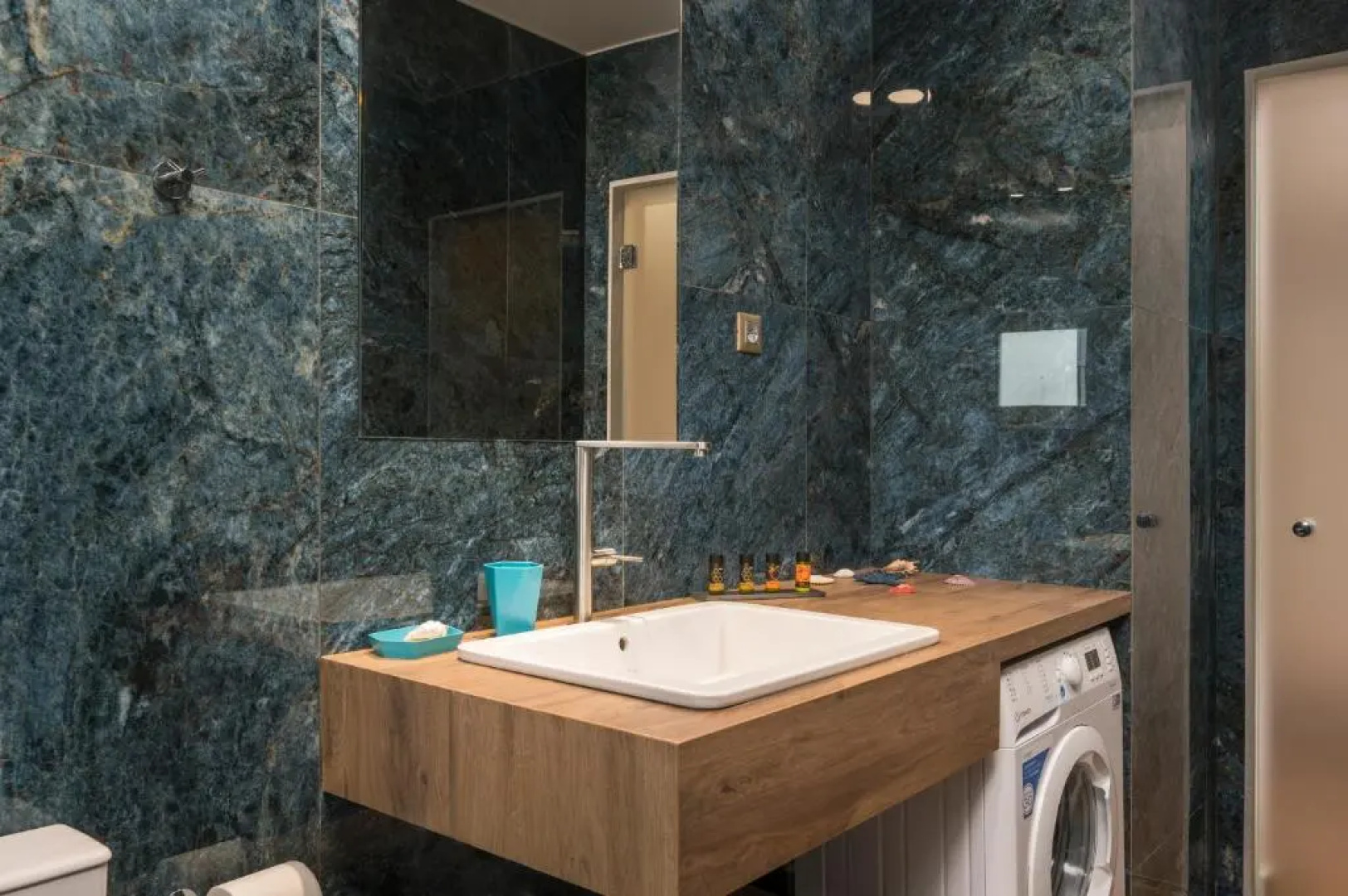 Aequor Luxury Rooms