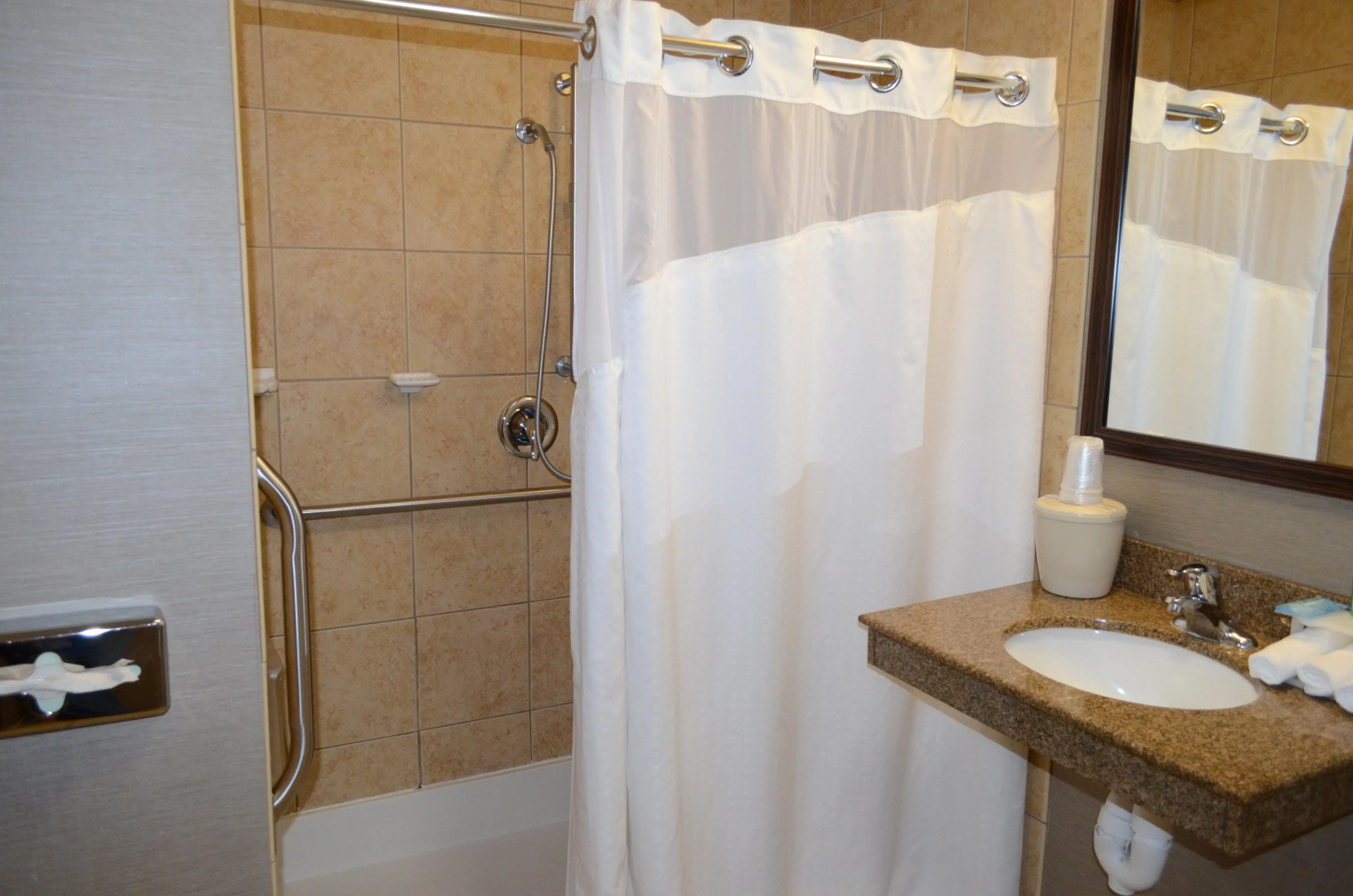 Holiday Inn Express Hotel & Suites Barstow-Outlet Center by IHG