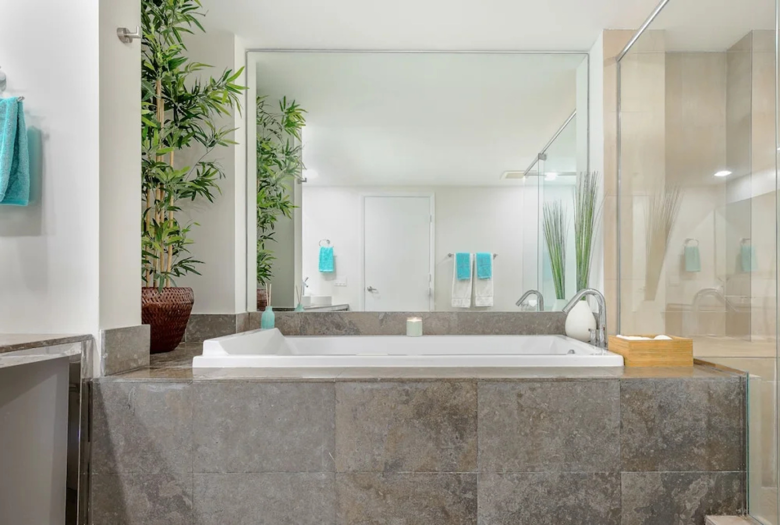 Residences At Icon Brickell By Miami Vacation Rentals