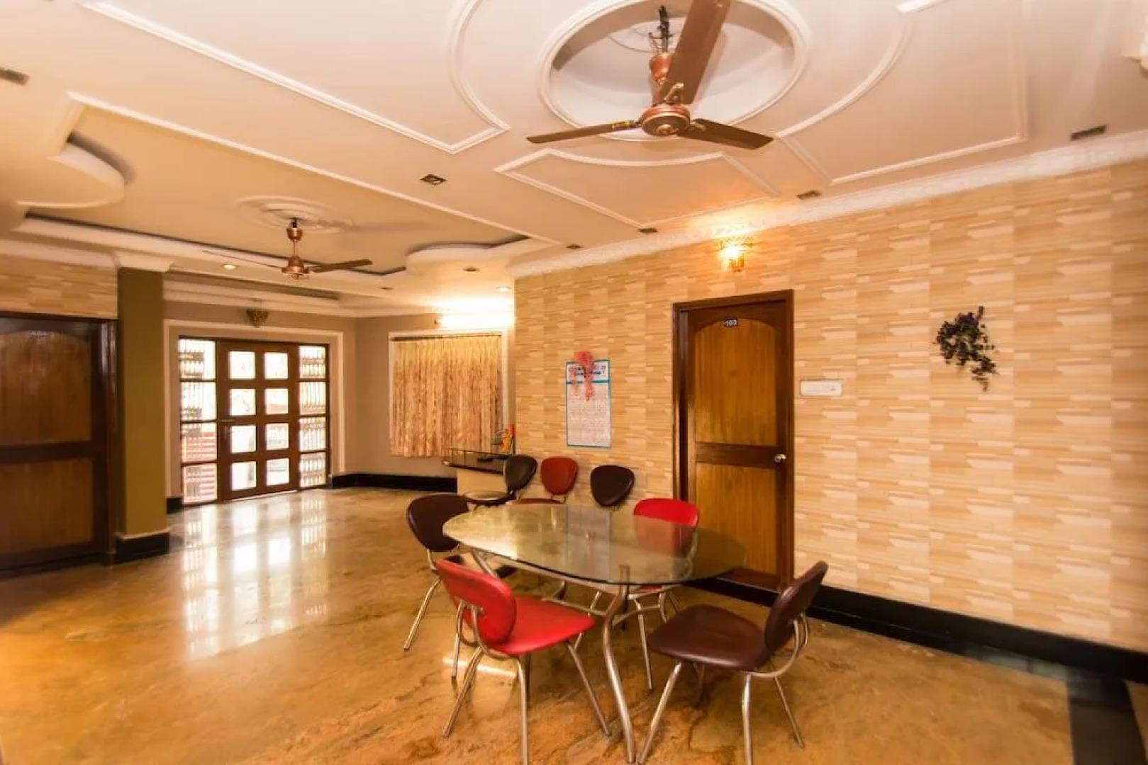 OYO 1857 Salt Lake Sector 2