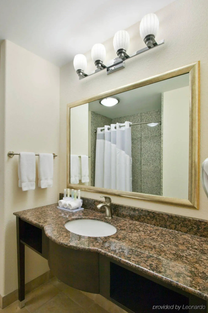 Holiday Inn Express Hotel & Suites Fairburn by IHG