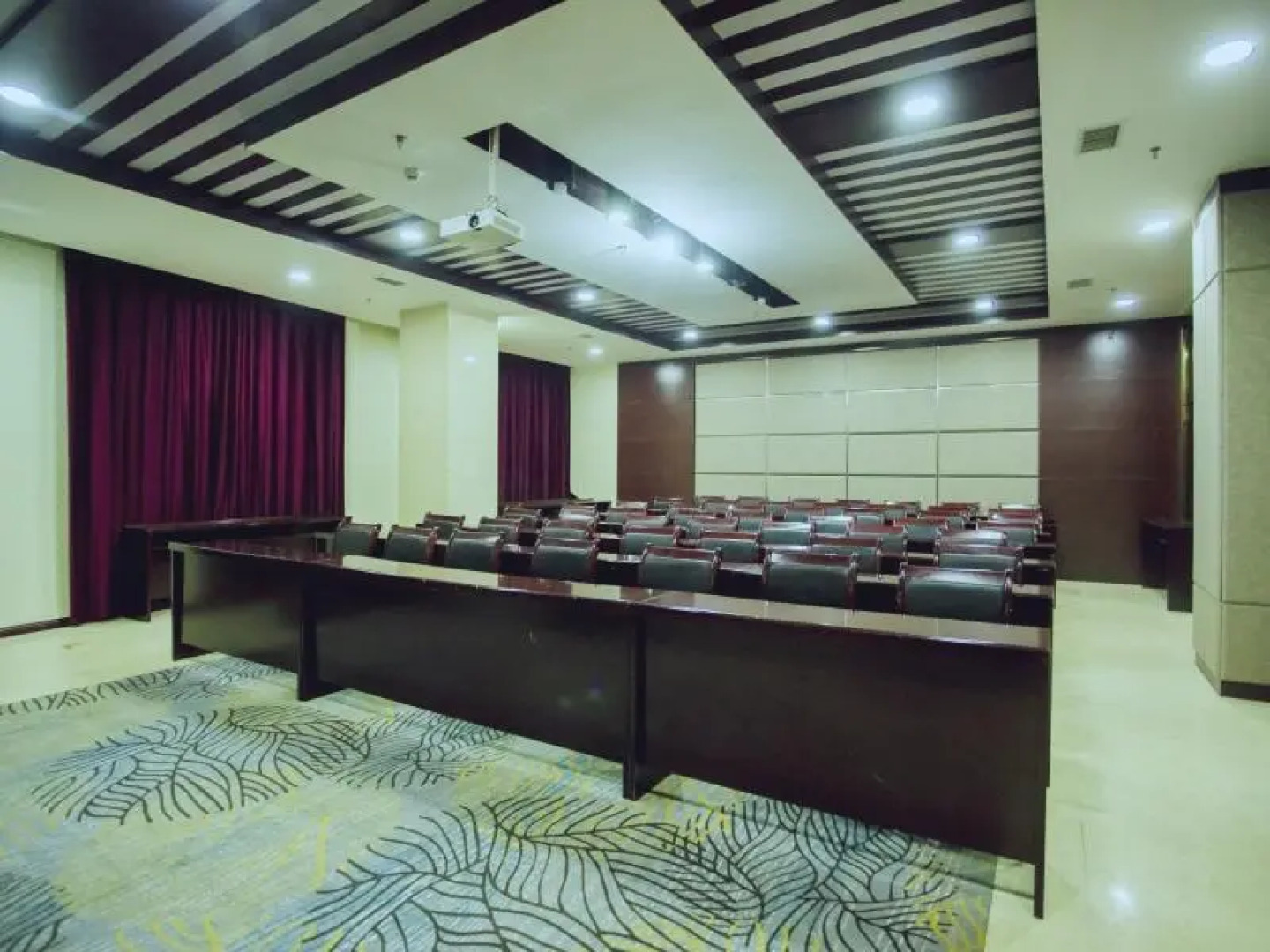 GreenTree Eastern Hotel Duyun Weng'an County Jinmei Times Bus Station