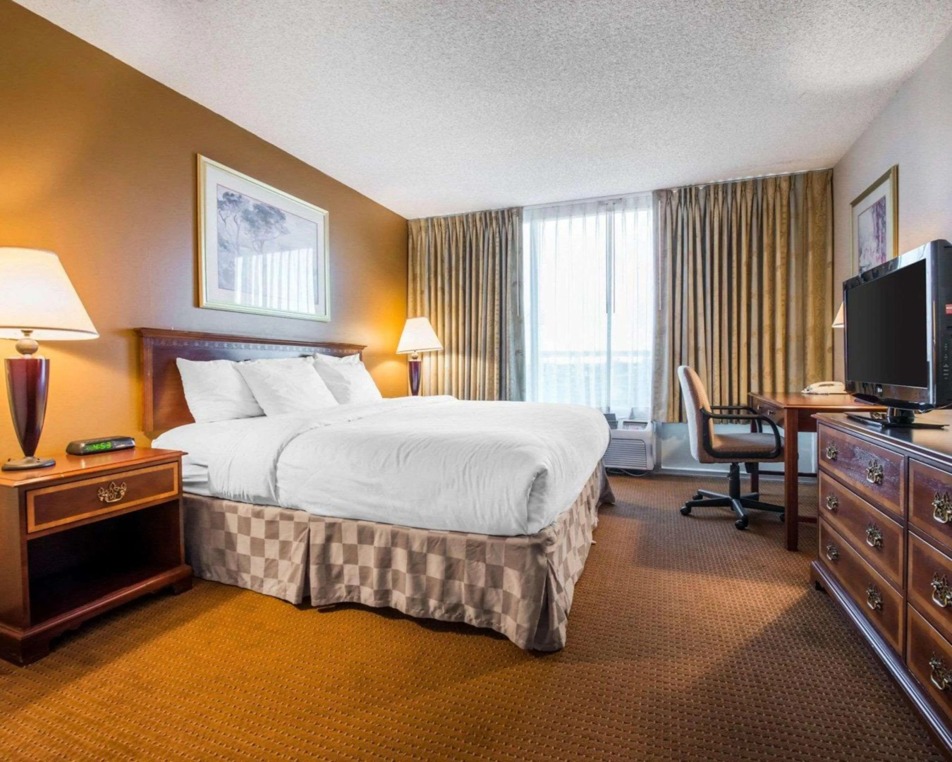 Clarion Inn and Events Center Pueblo North
