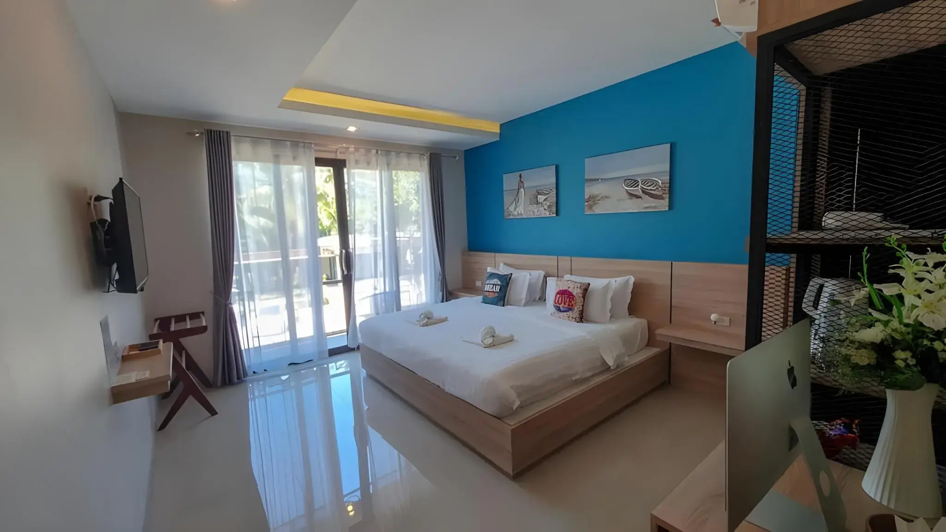 SeeSea Resort