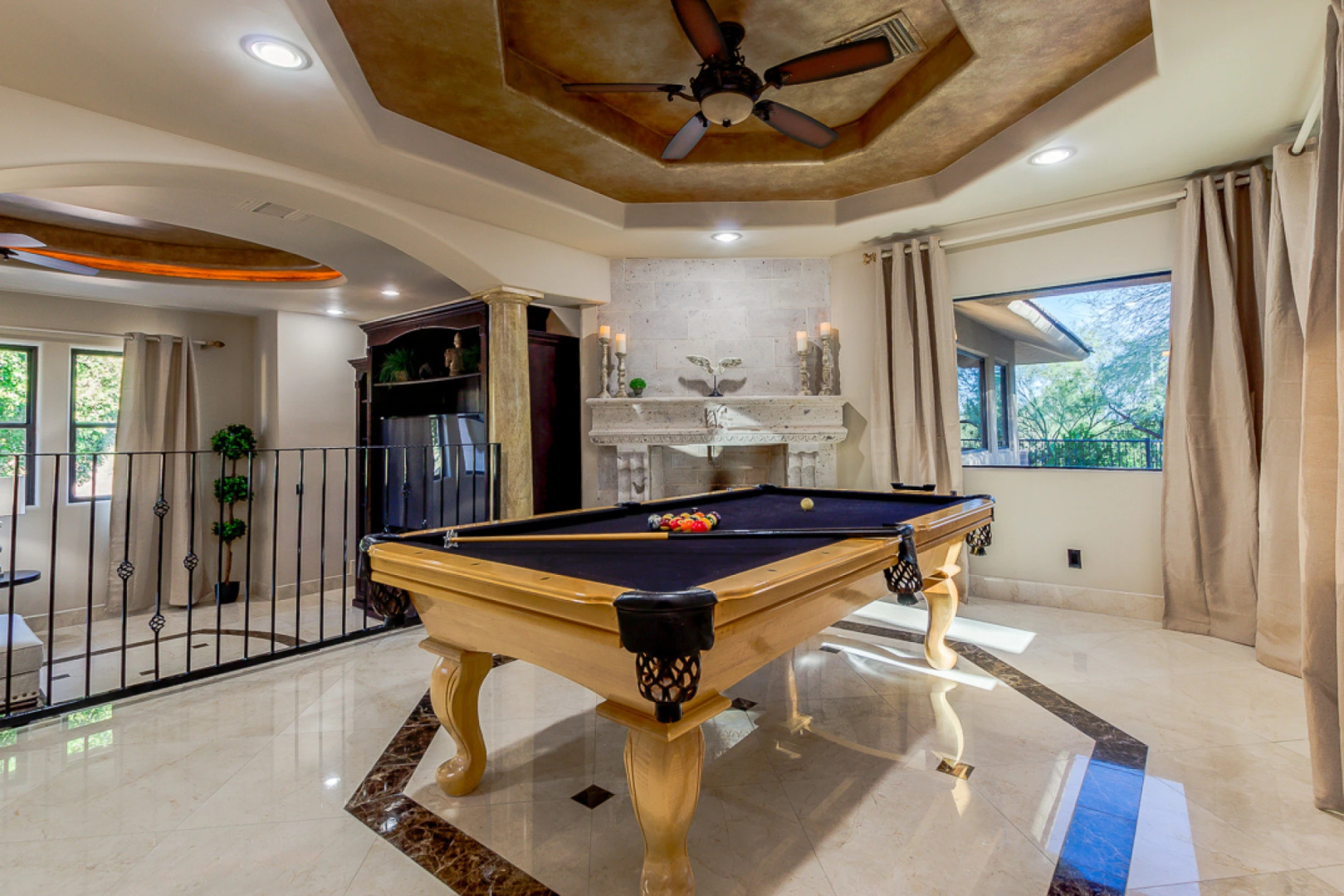Your Oasis-Private Estate Resort 6Bdrm/5.5 Bath/Pool Misters