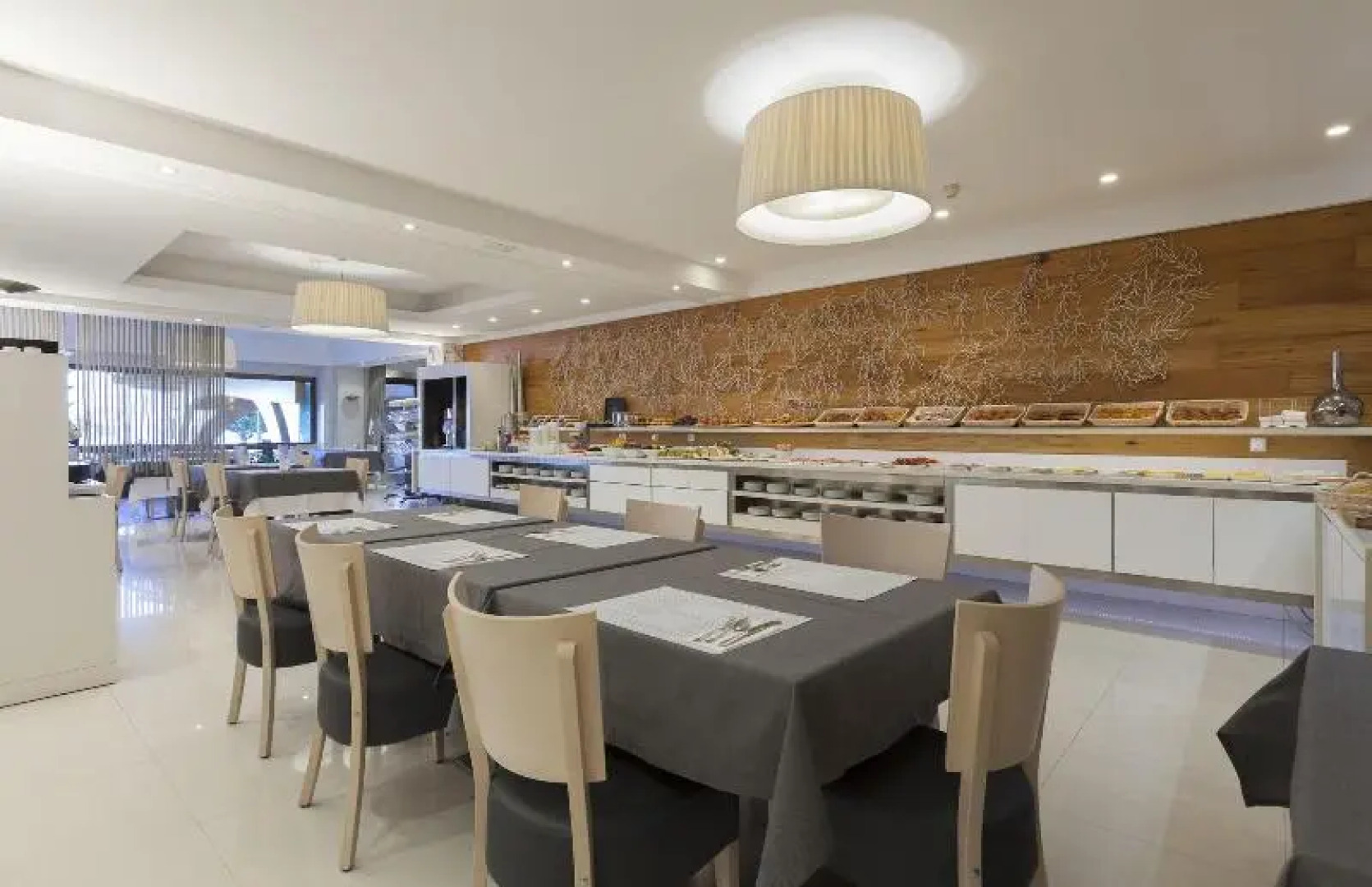 Canyelles Marina 3000