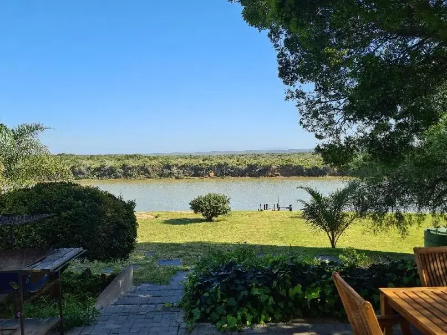 10 on Aquavista Addo River View Villa